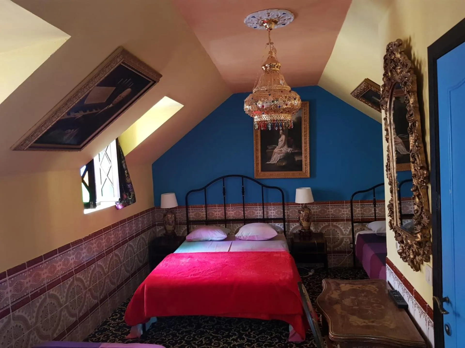 Single Room in Hotel Mozart