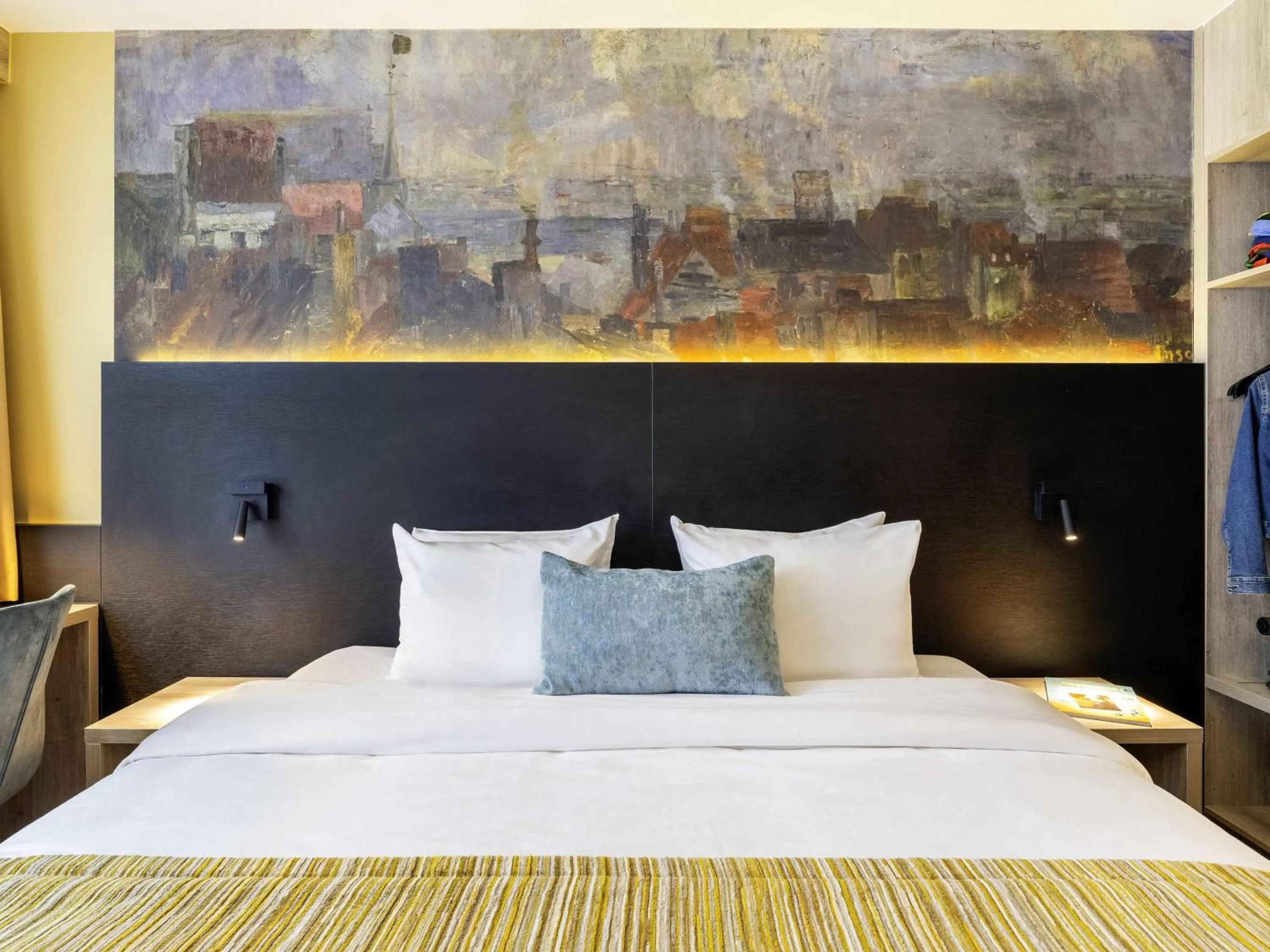 Classic Double Room in Mercure Oostende