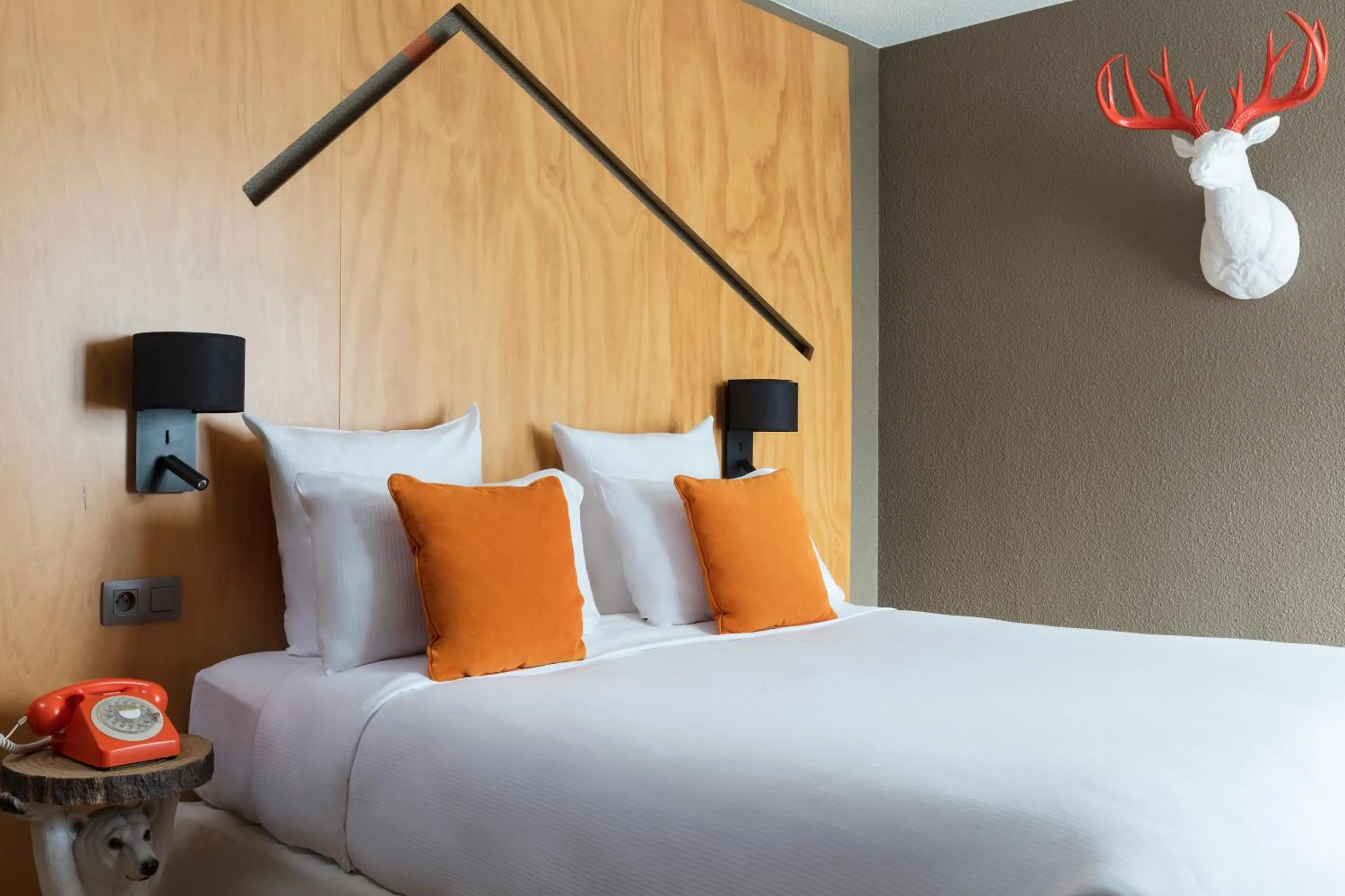 Double Room - Disability Access in Hôtel Les Aiglons Chamonix