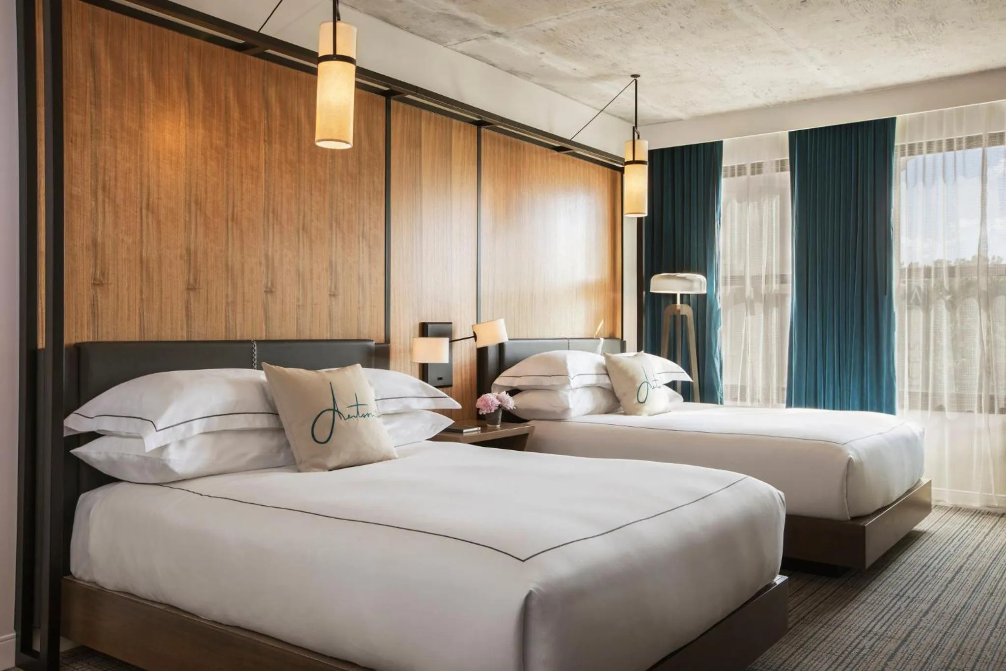 One-Bedroom Suite with Two Queen Beds in Kimpton Aertson Hotel by IHG