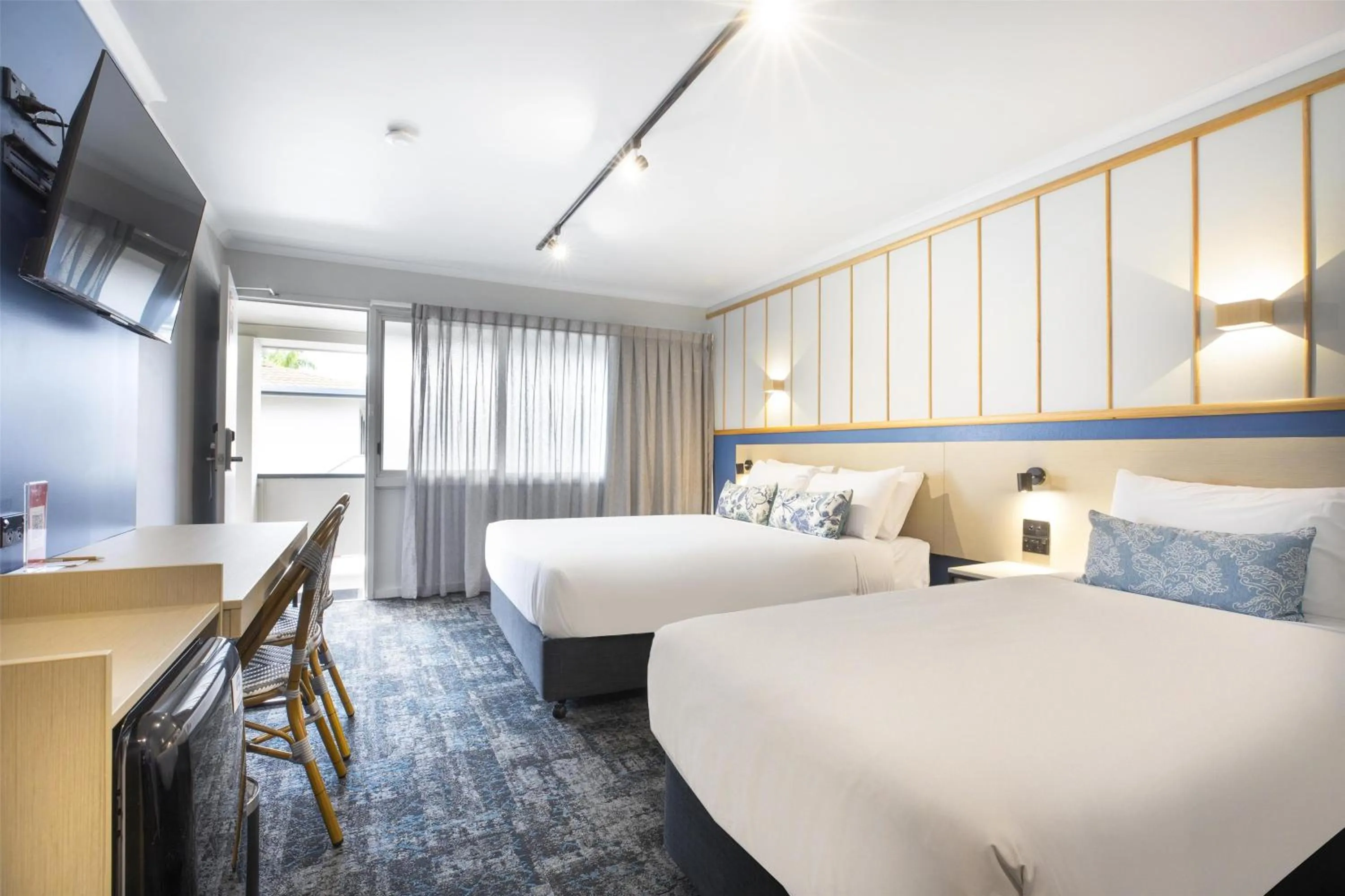 Studio Queen and Single in Nightcap at Queens Beach Hotel