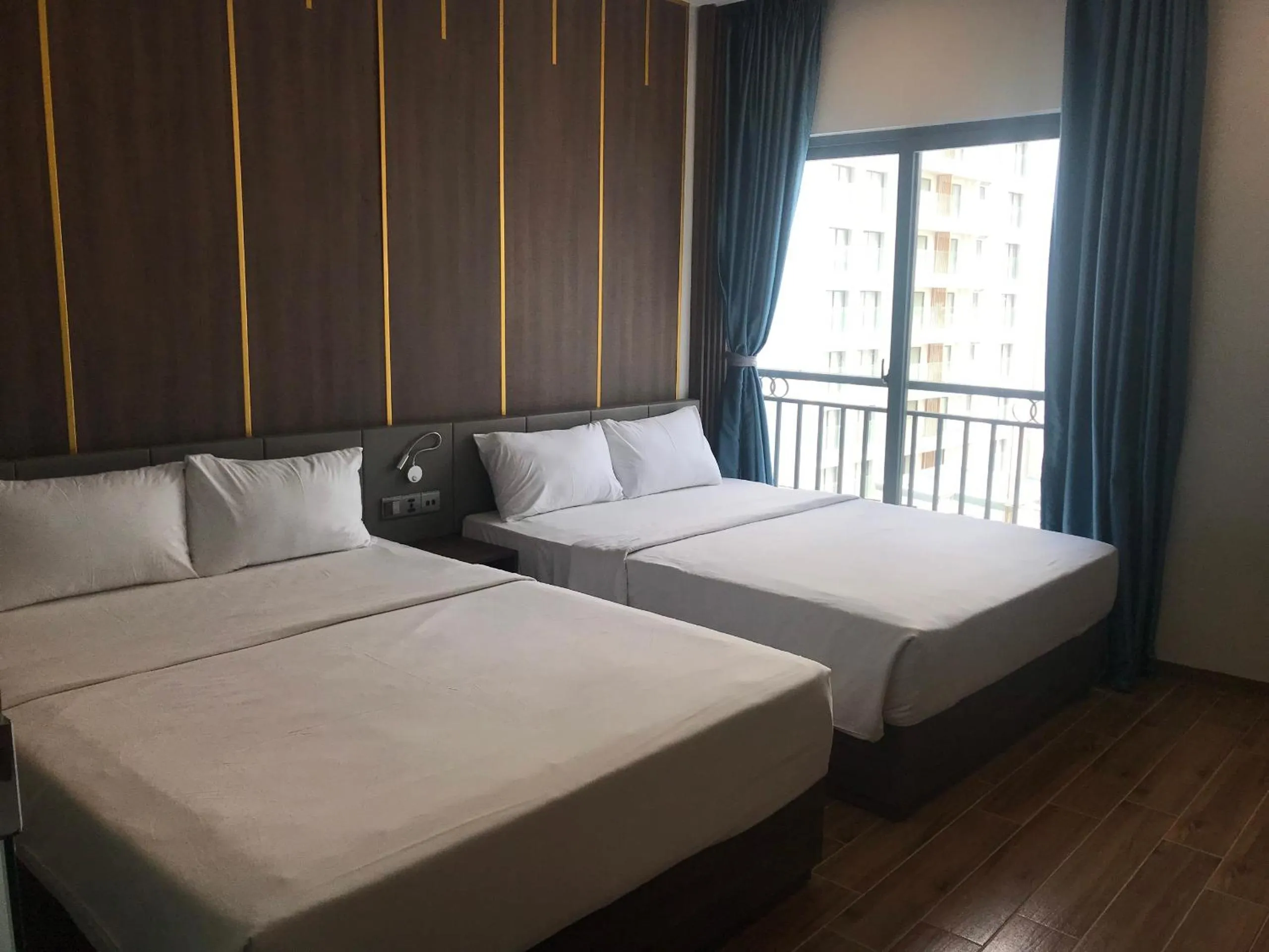 Deluxe Double Room with Two Double Beds in ABAY Hotel