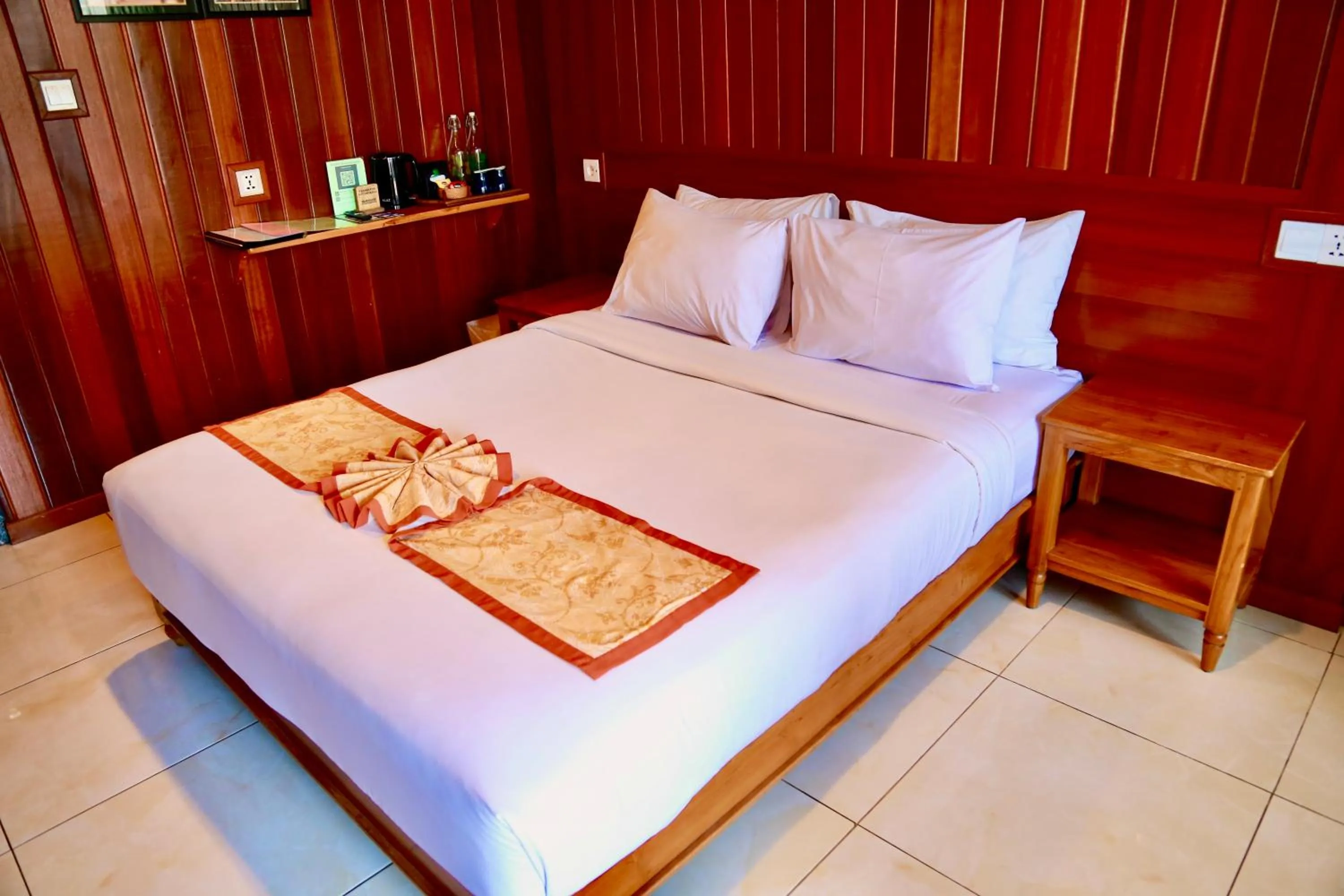 Standard Double or Twin Room with Balcony in Seahouse Bali Indah Beach Inn