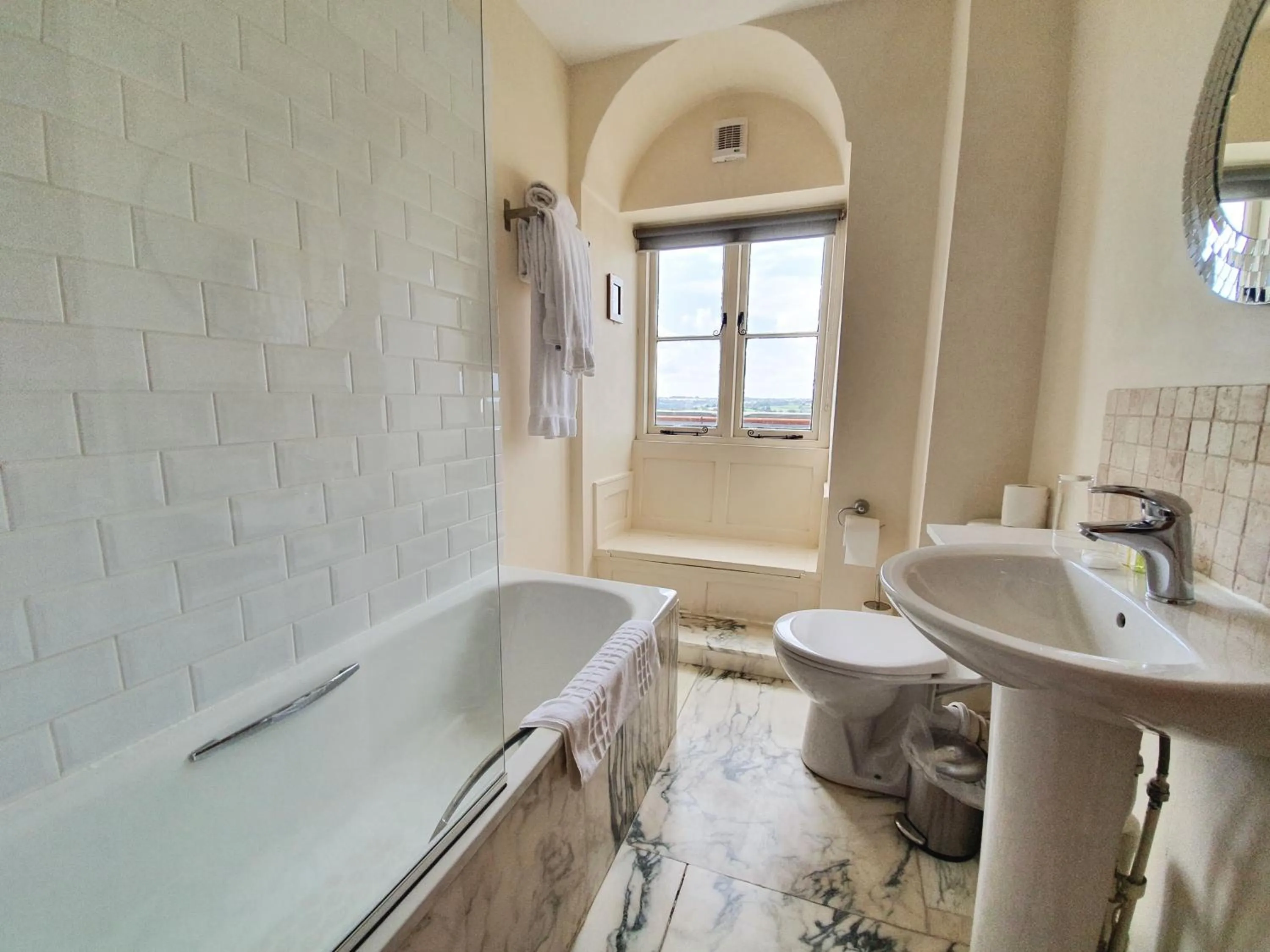 Superior Double Room in The Old Lodge