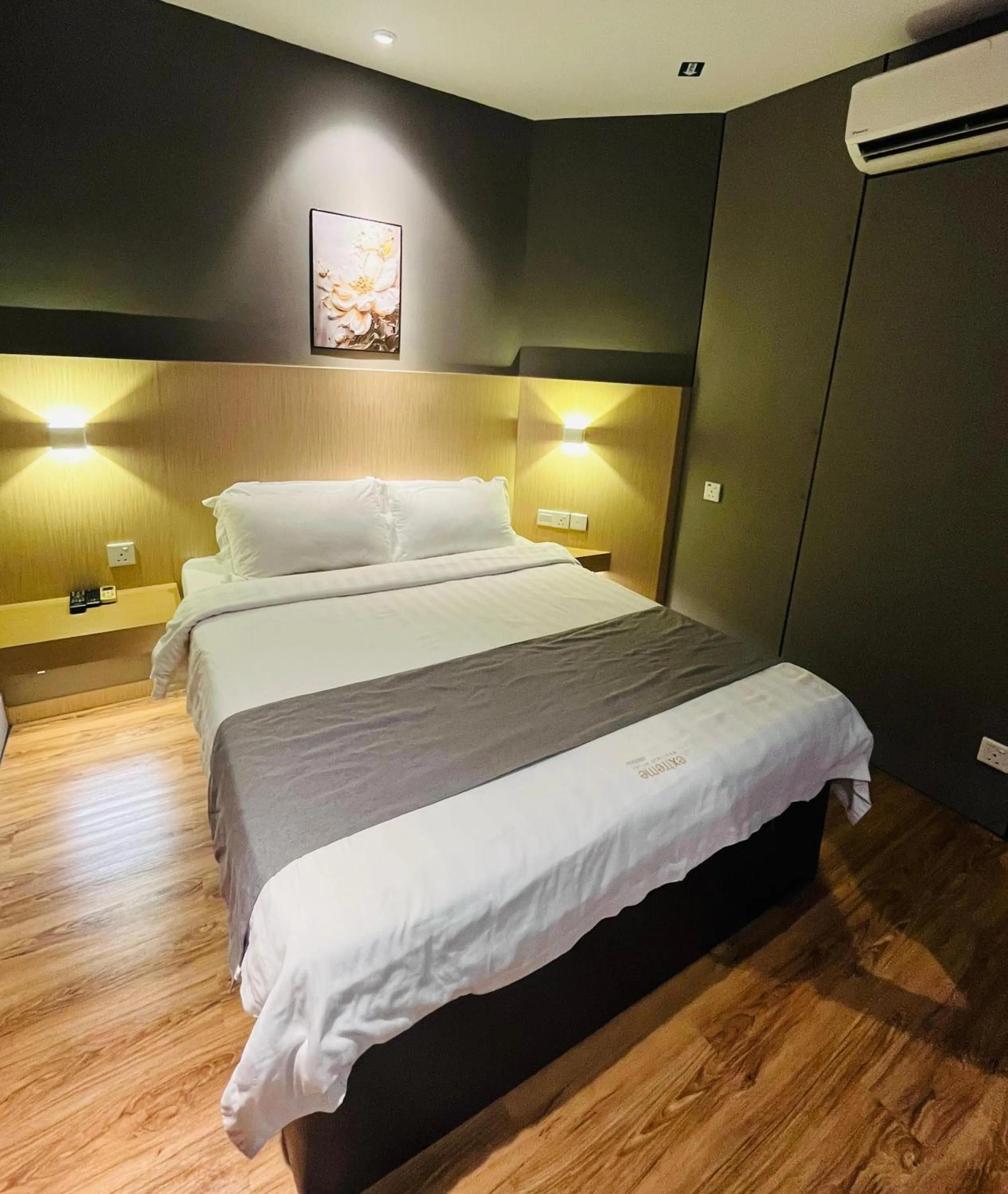 Superior Queen Room in Extreme Boutique Hotel