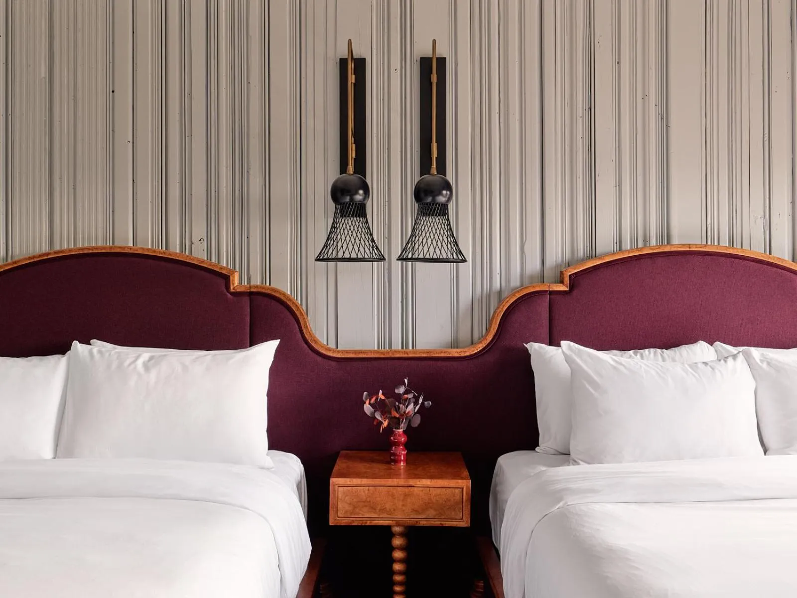 Standard Queen Room in Detroit Foundation Hotel