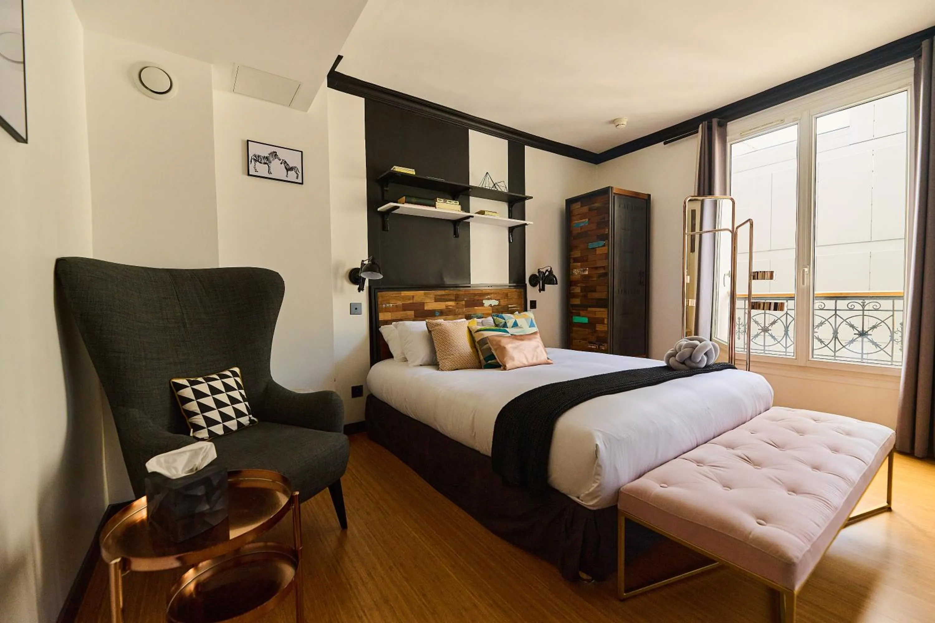 Junior Suite in Madrigal