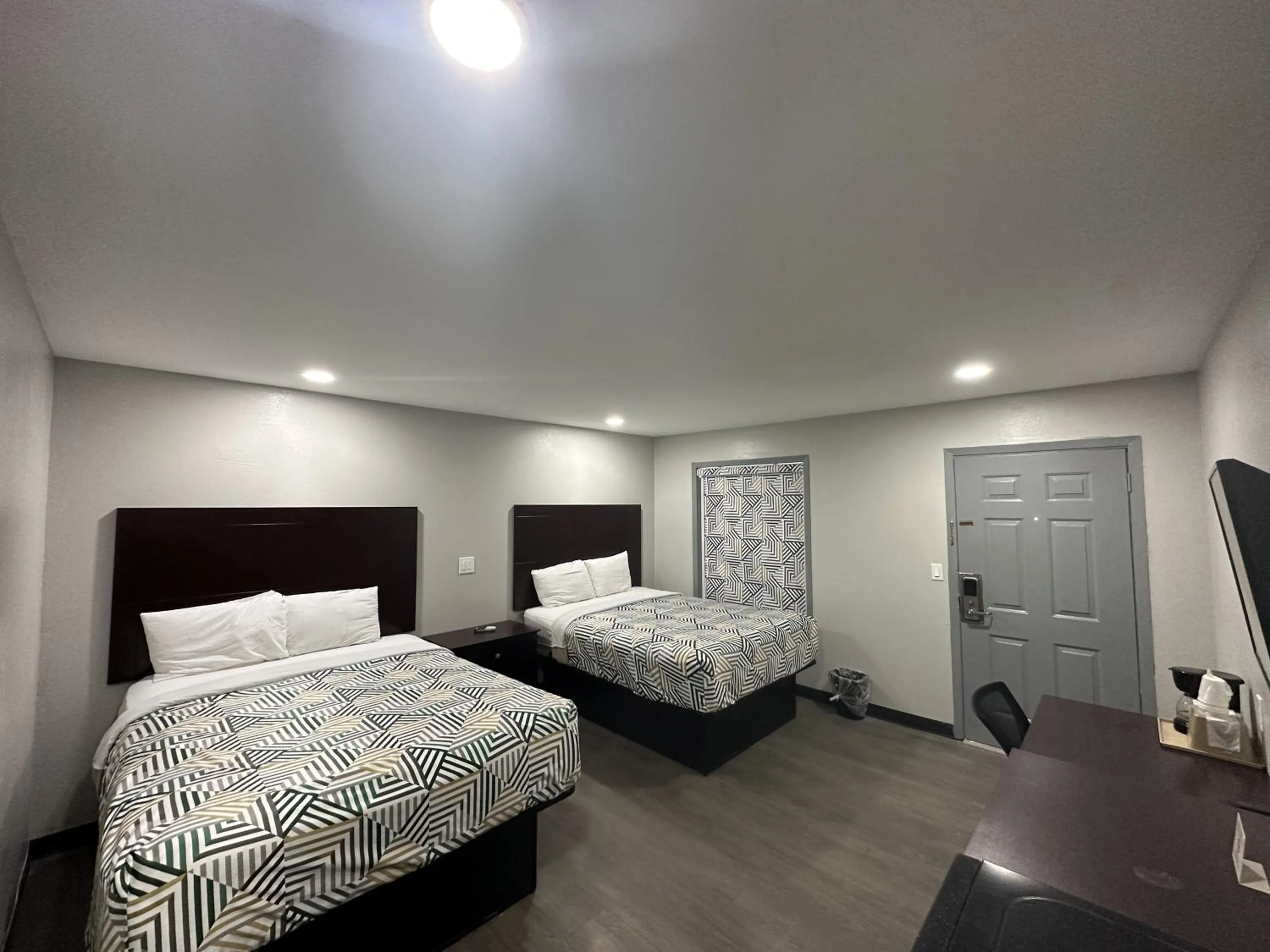 Queen Room with Two Queen Beds - Smoking in Relax Inn Mcgehee