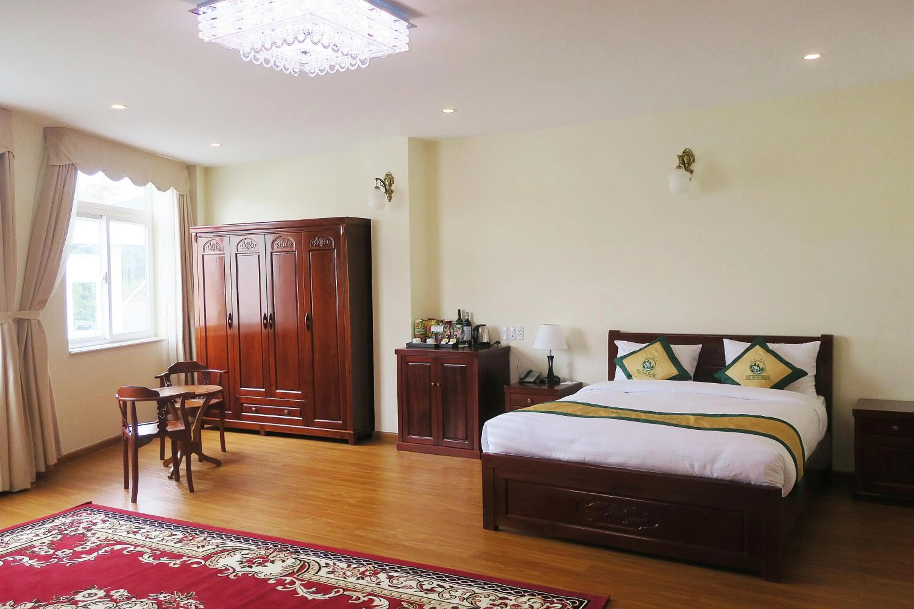 Deluxe Double Room in Thuy Hoang Nguyen Resort & Spa