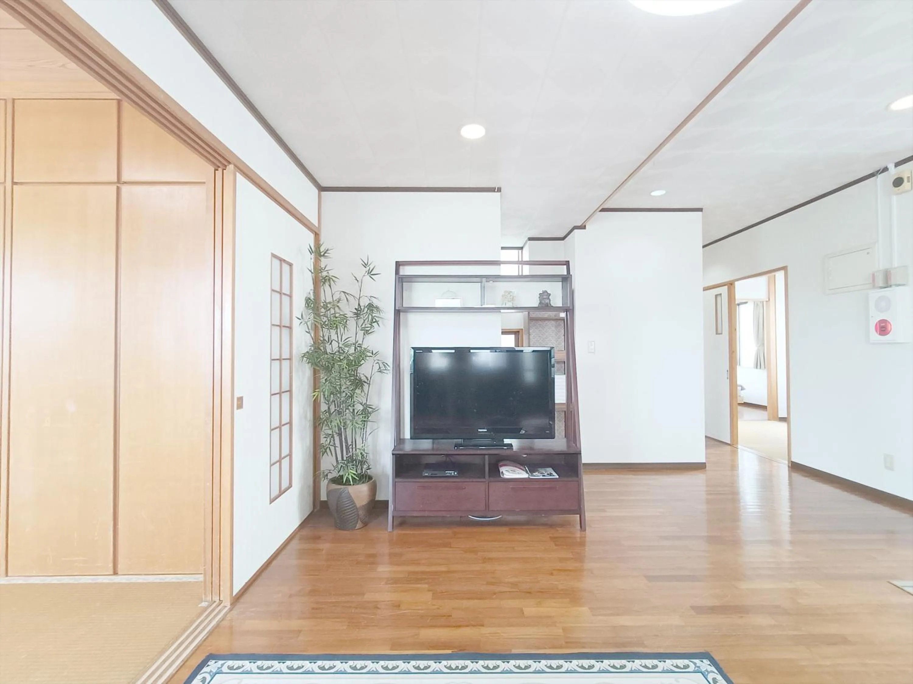 Apartment in Kariyushi Condominium Resort Sea Side House