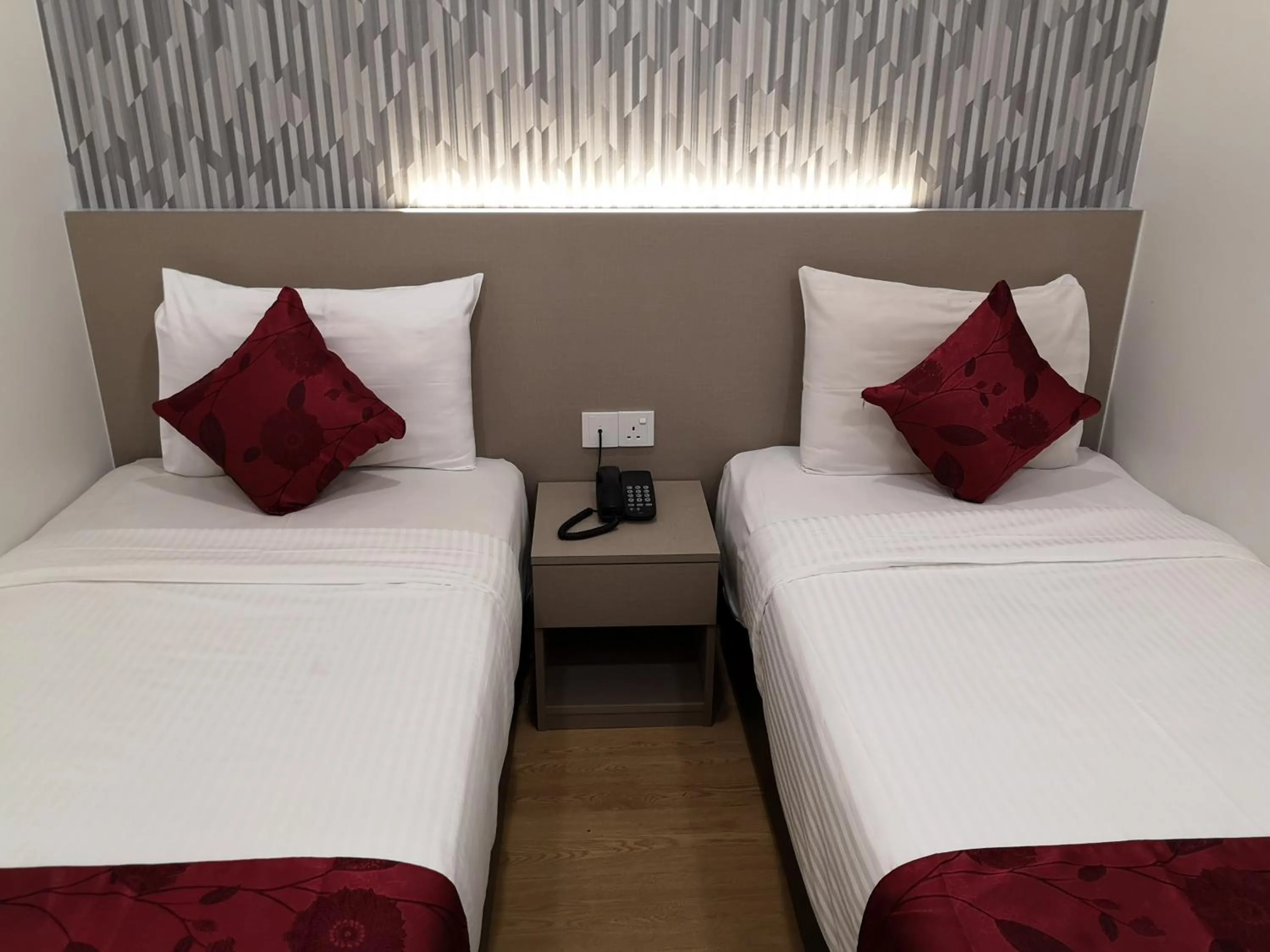 Standard Twin Room in Signature International Hotel China Town