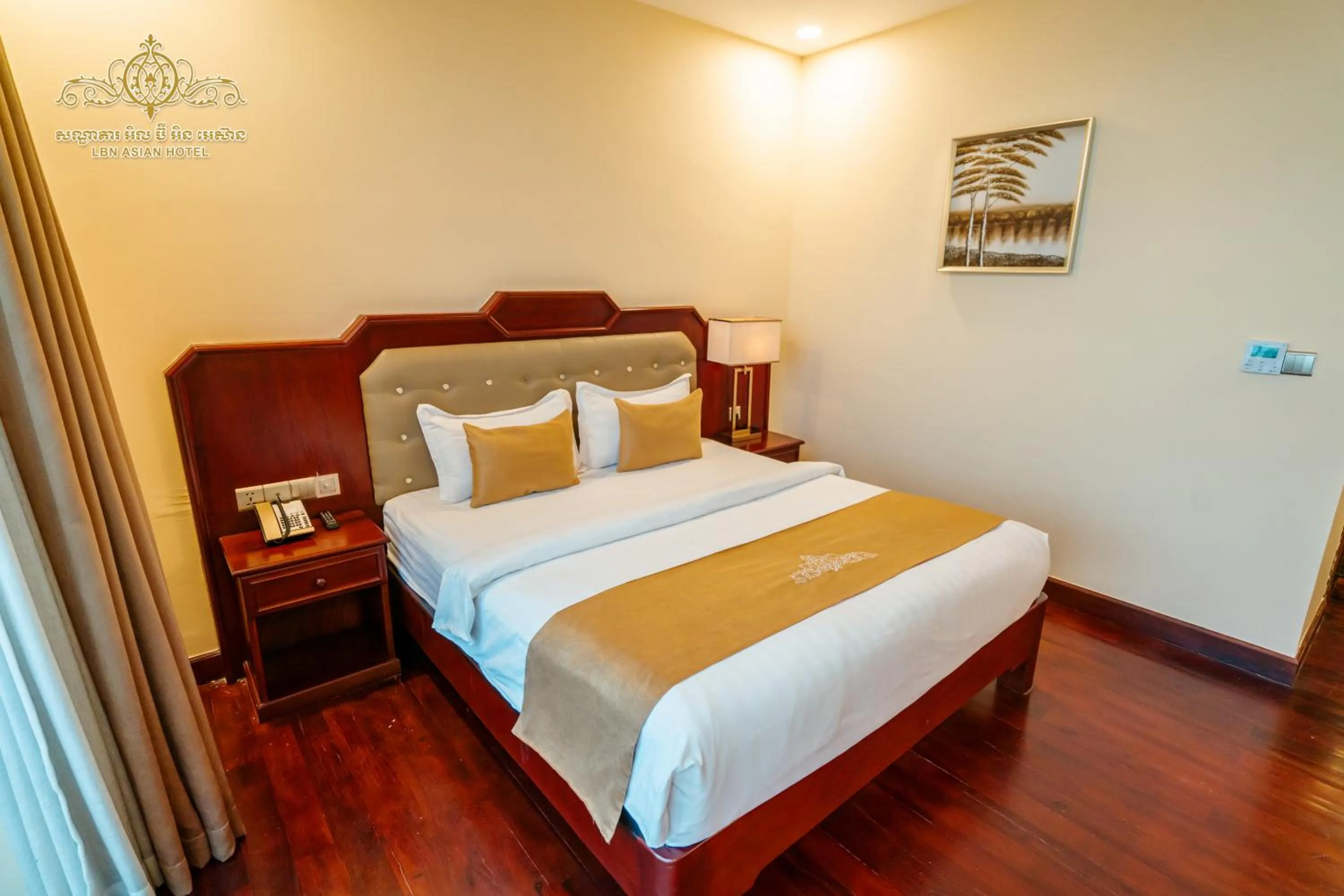Superior Double Room in Lbn Asian Hotel