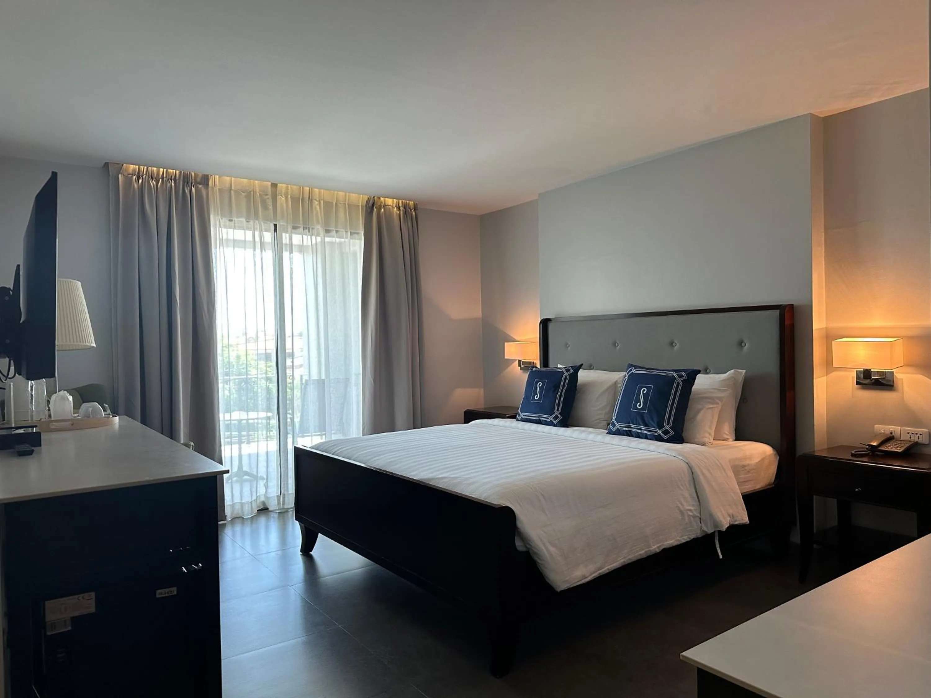 Deluxe Balcony in The Sala Pattaya - SHA Certified