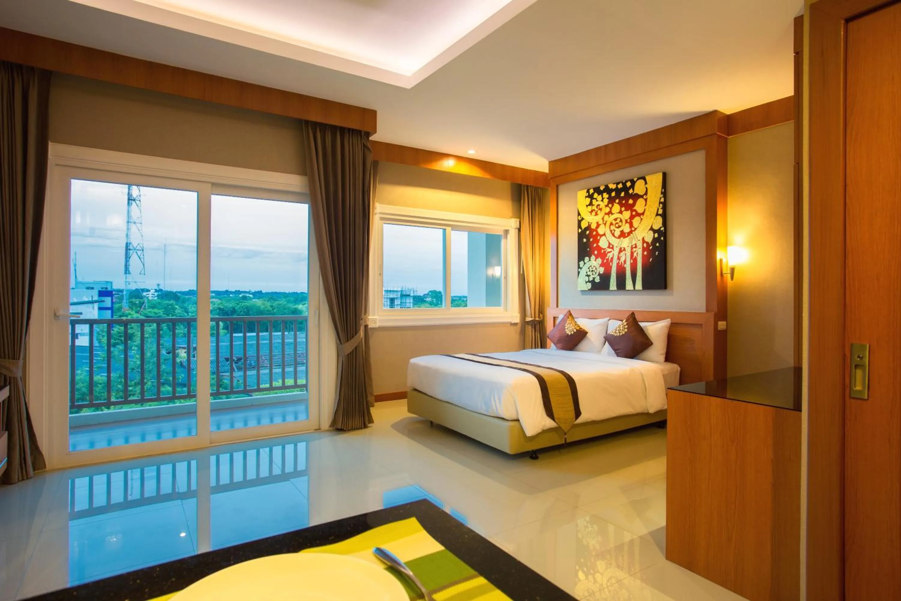 Deluxe Double Room in Romantic Khon Kaen Hotel
