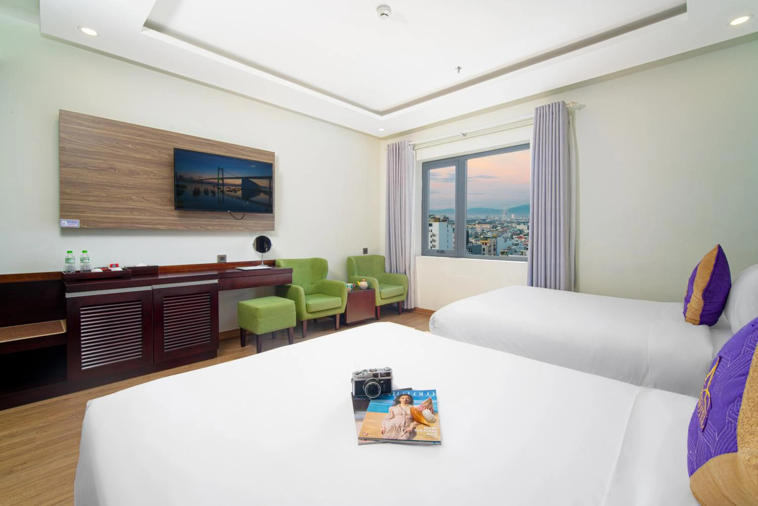 Comfort Quadruple Room in Alani Sea View Hotel