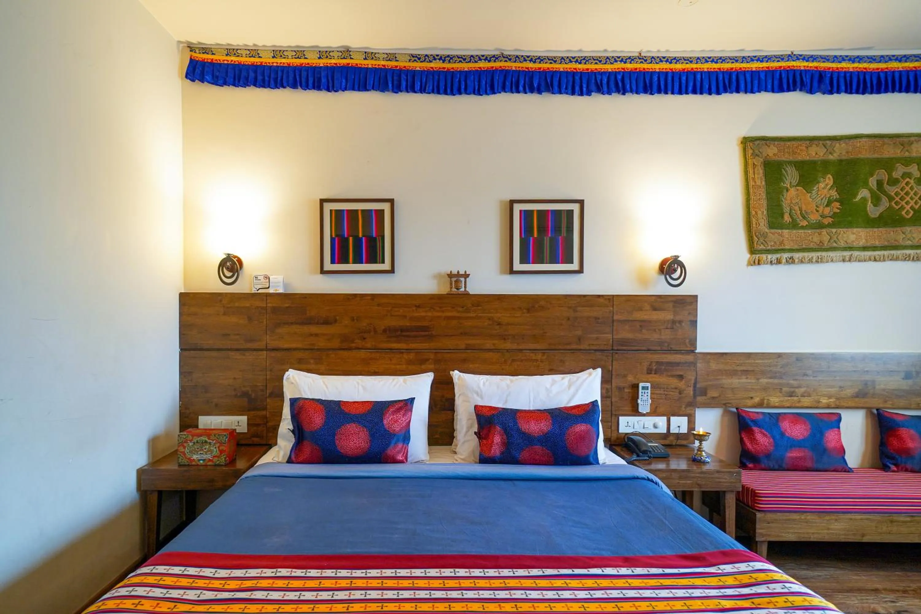 Executive Suite in Open Hotel by Olive - Utse Suites