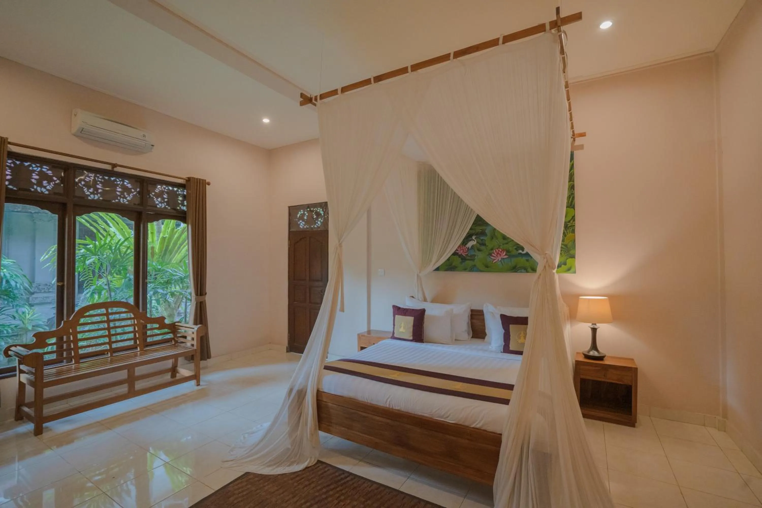 Deluxe Double Room with Shower in Uma Dawa Resort and Spa