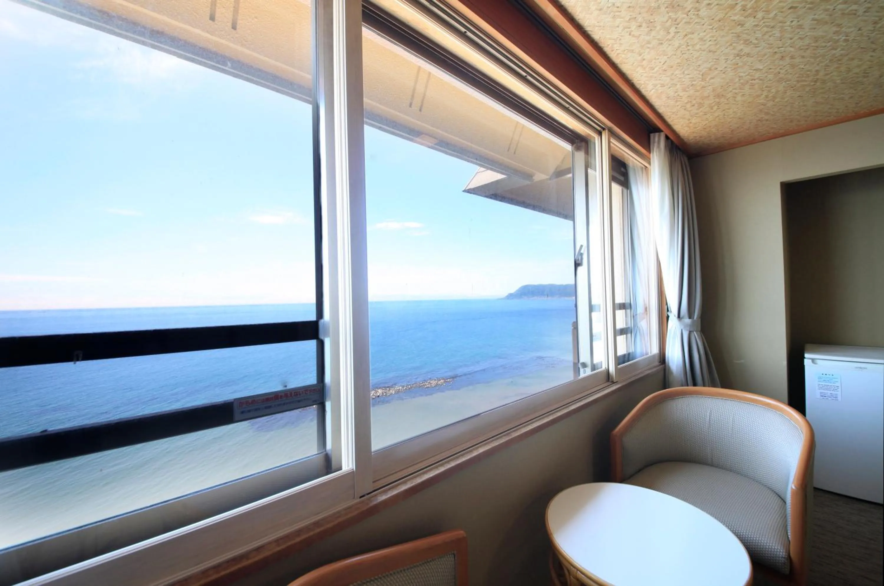 Japanese Style Room with Ocean View in Heiseikan Shiosaitei