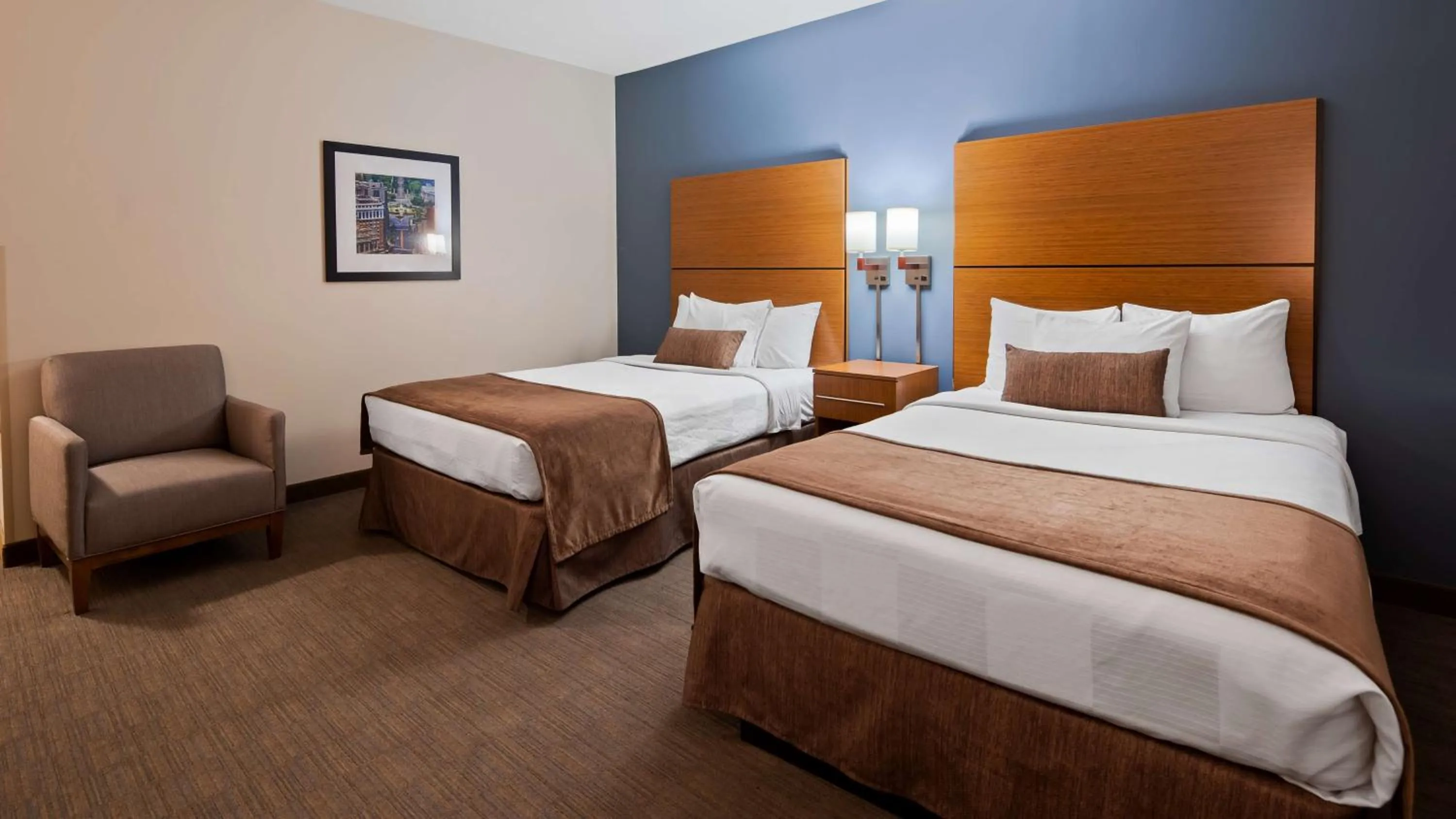 Double Room with Two Double Beds - Non-Smoking in Best Western Plus Philadelphia Convention Center Hotel