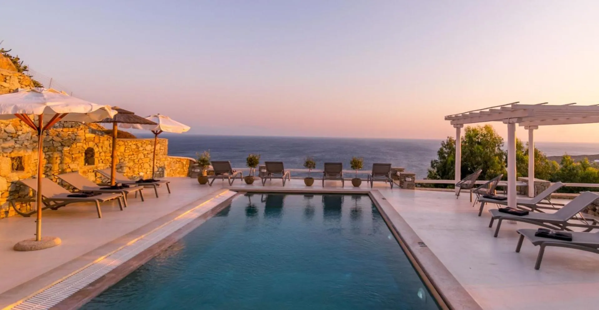Aegean Double Deluxe with Sea View in Atlantis Beach Residence