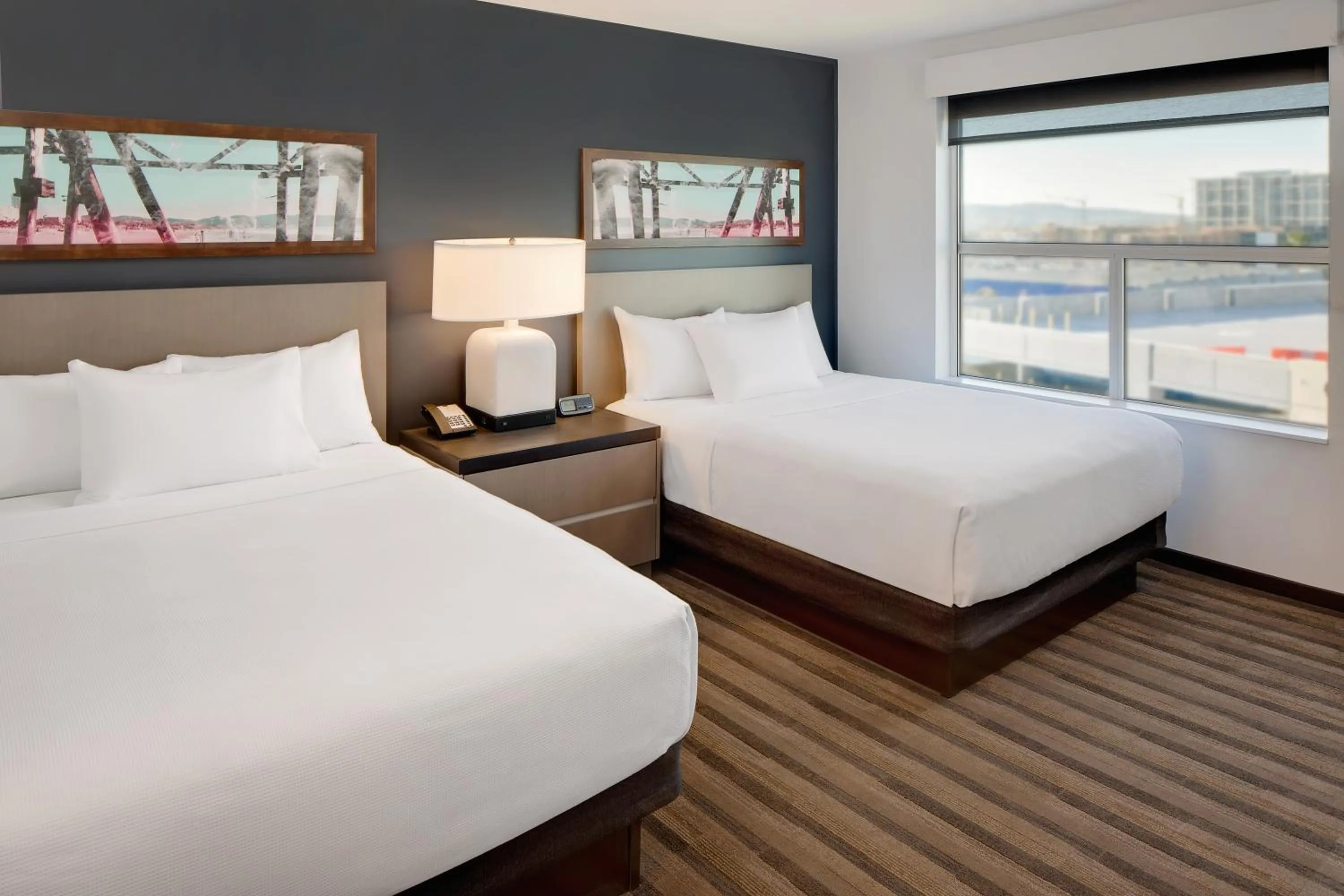 Den Guest Queen Room with Two Queen Beds in Hyatt House Irvine/John Wayne Airport