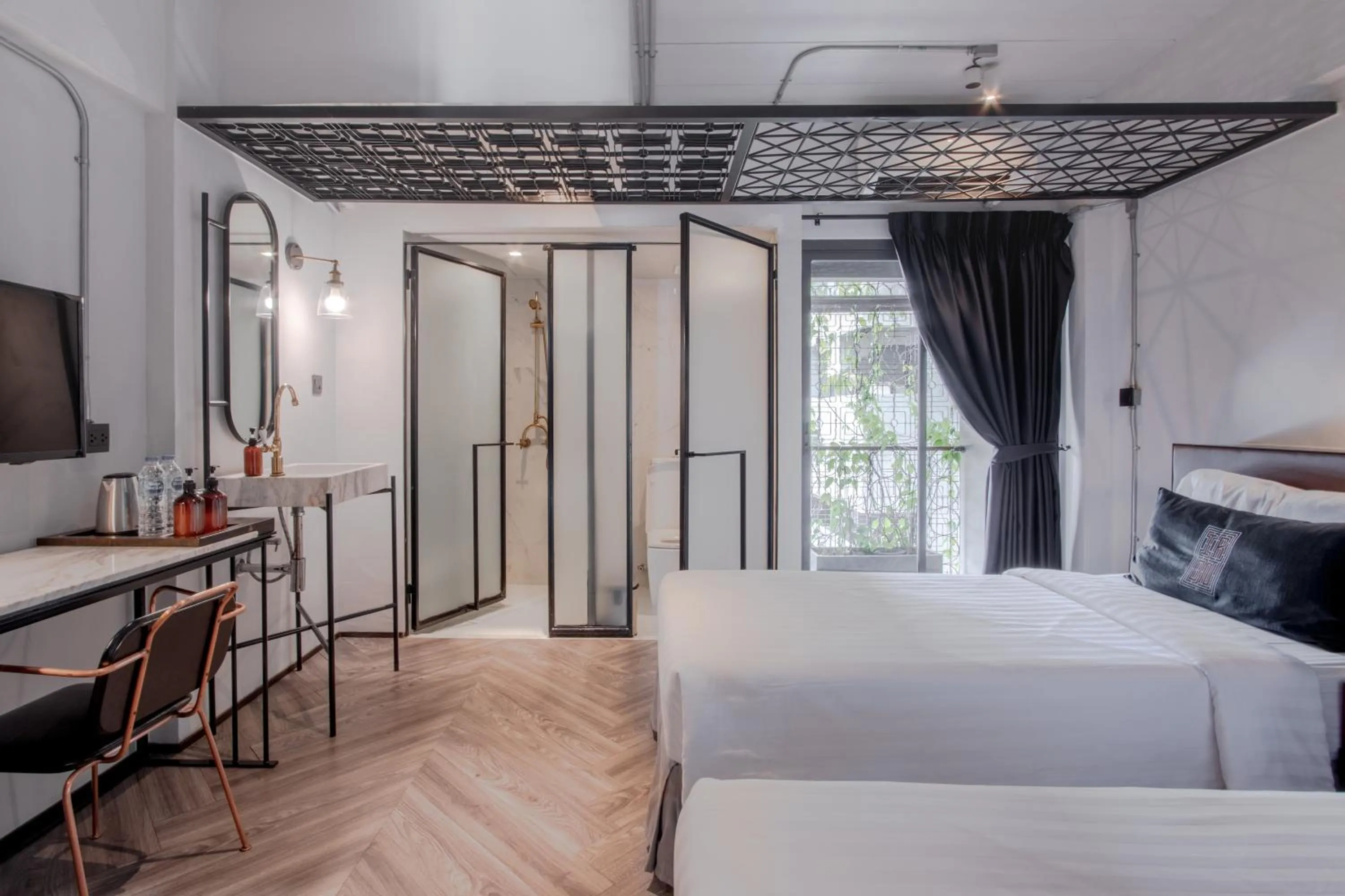 Standard Twin Room in IR-ON Hotel