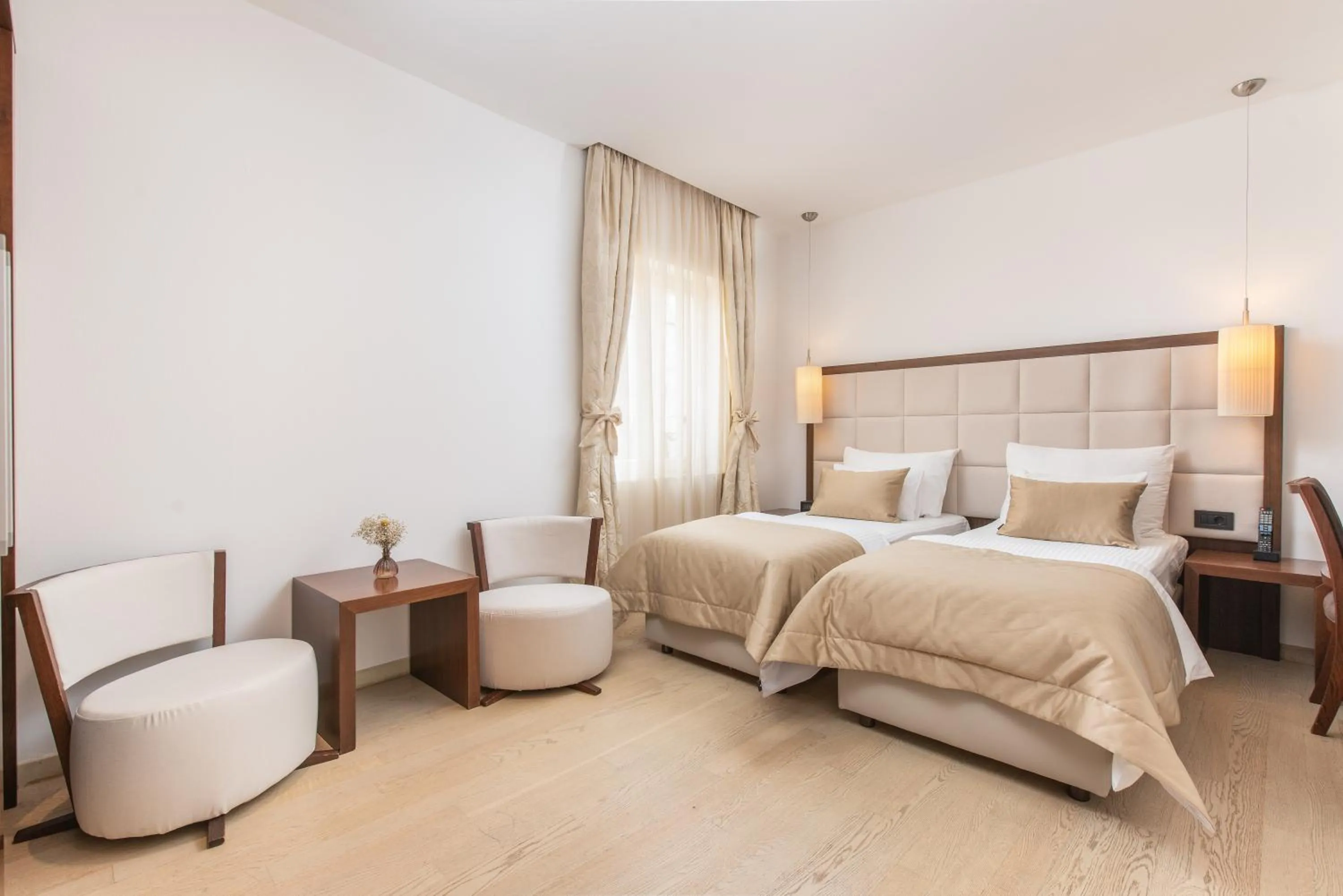 Superior Double or Twin Room in Marmont Heritage Hotel