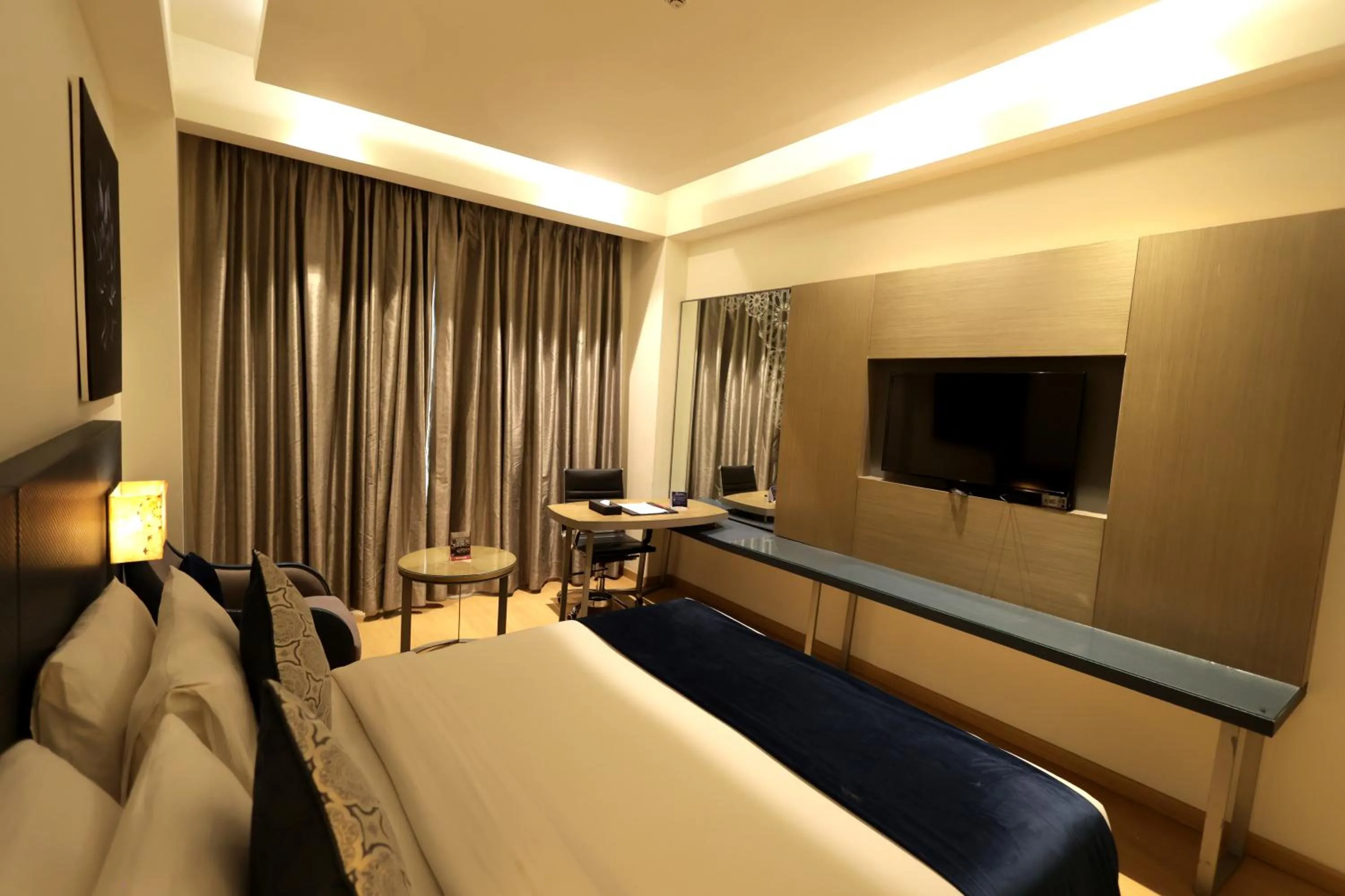 Queen Room in Ramada by Wyndham Lucknow Hotel and Convention Center