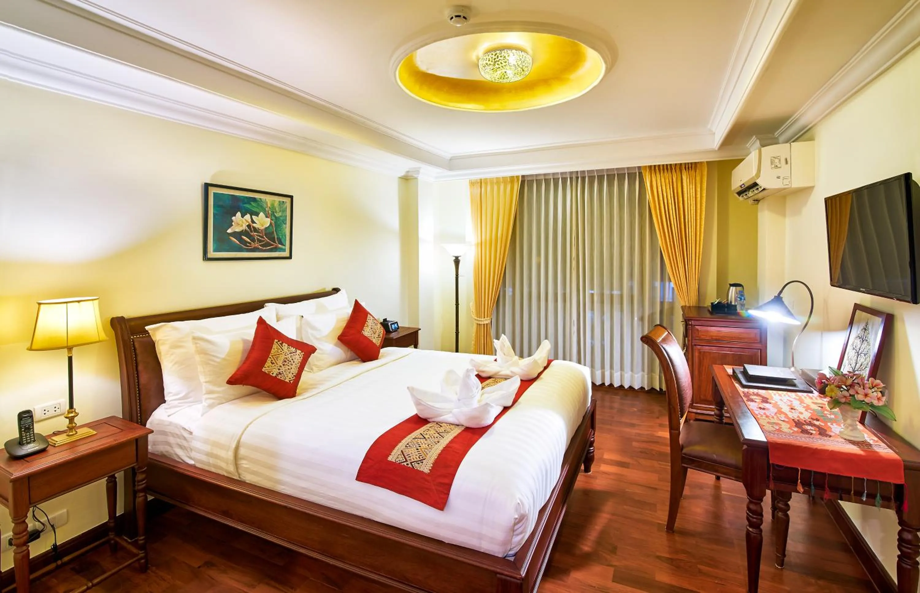 Superior Double Room in Phasouk Vien Chantra Hotel