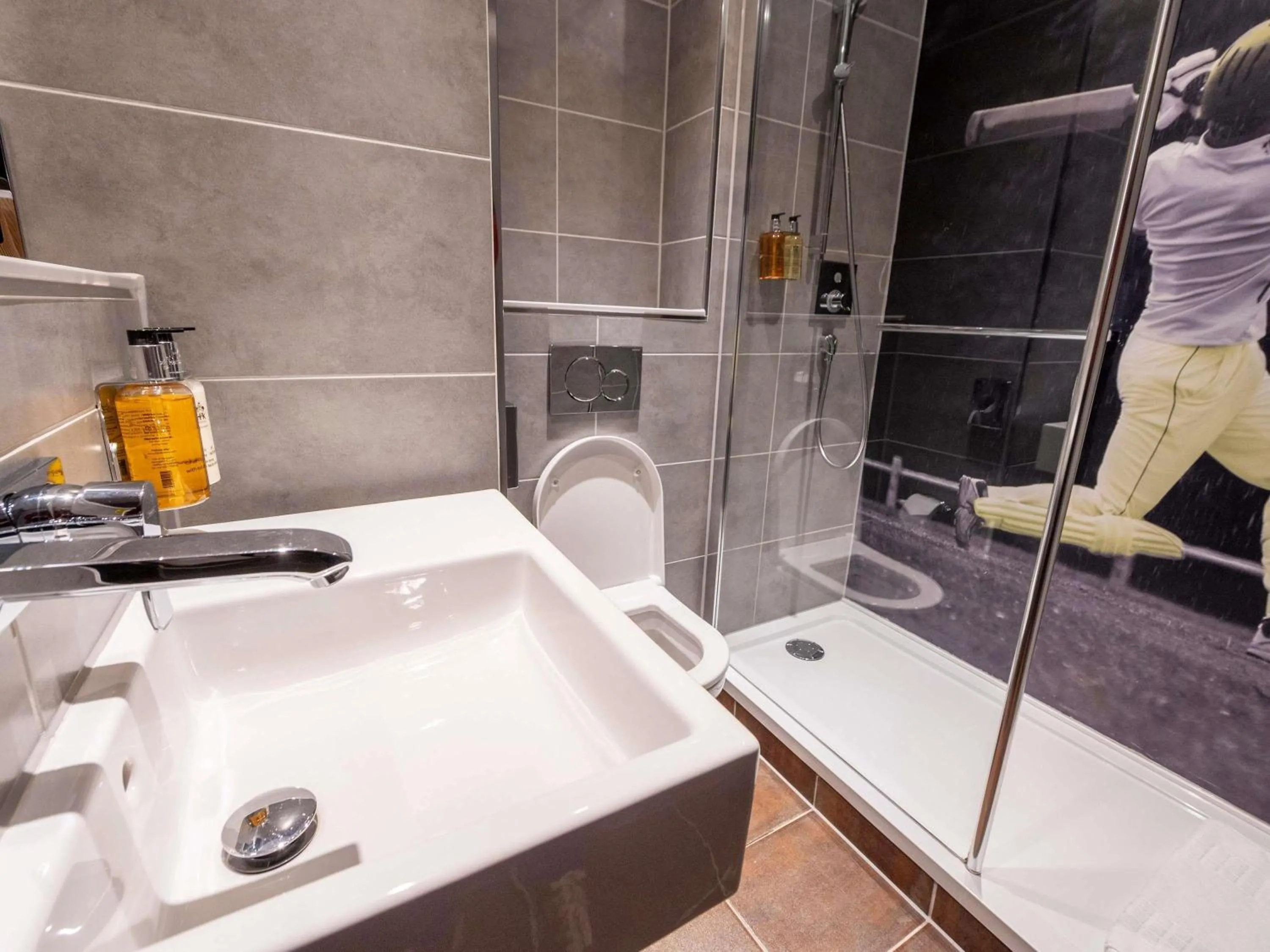 Premium Double Room with Sofa-Bed in ibis Styles Leeds City Centre Arena