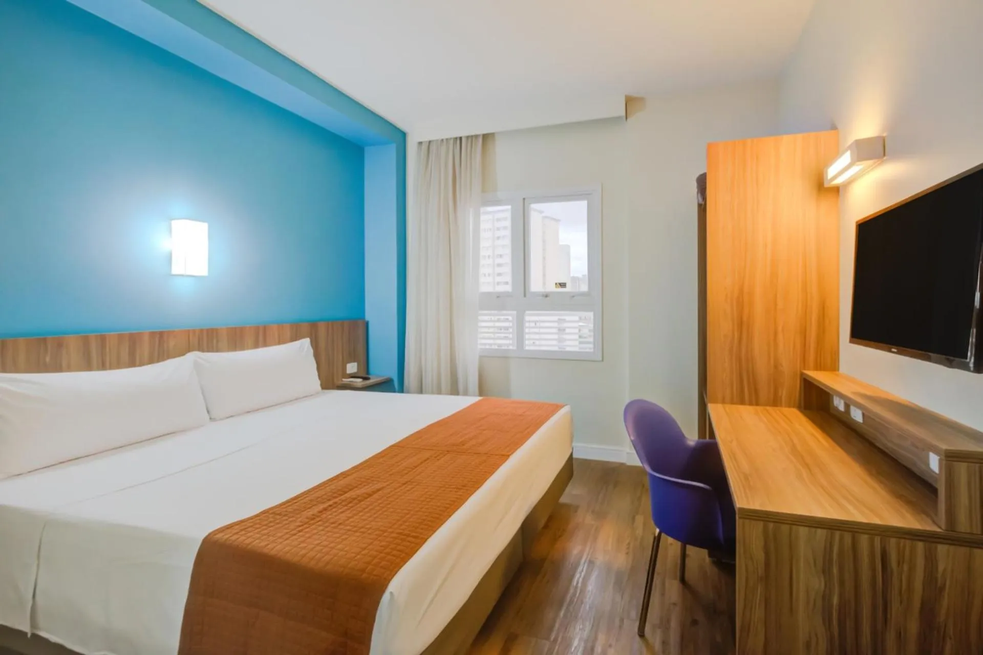 Standard King Room in Transamerica Fit Campinas