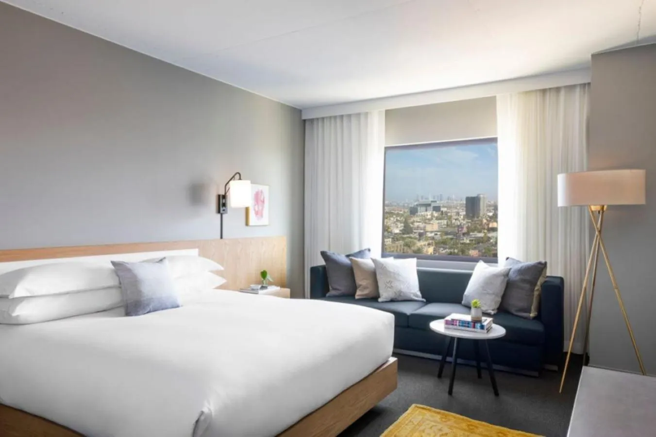 Essential Room  in Kimpton Everly Hotel Hollywood by IHG