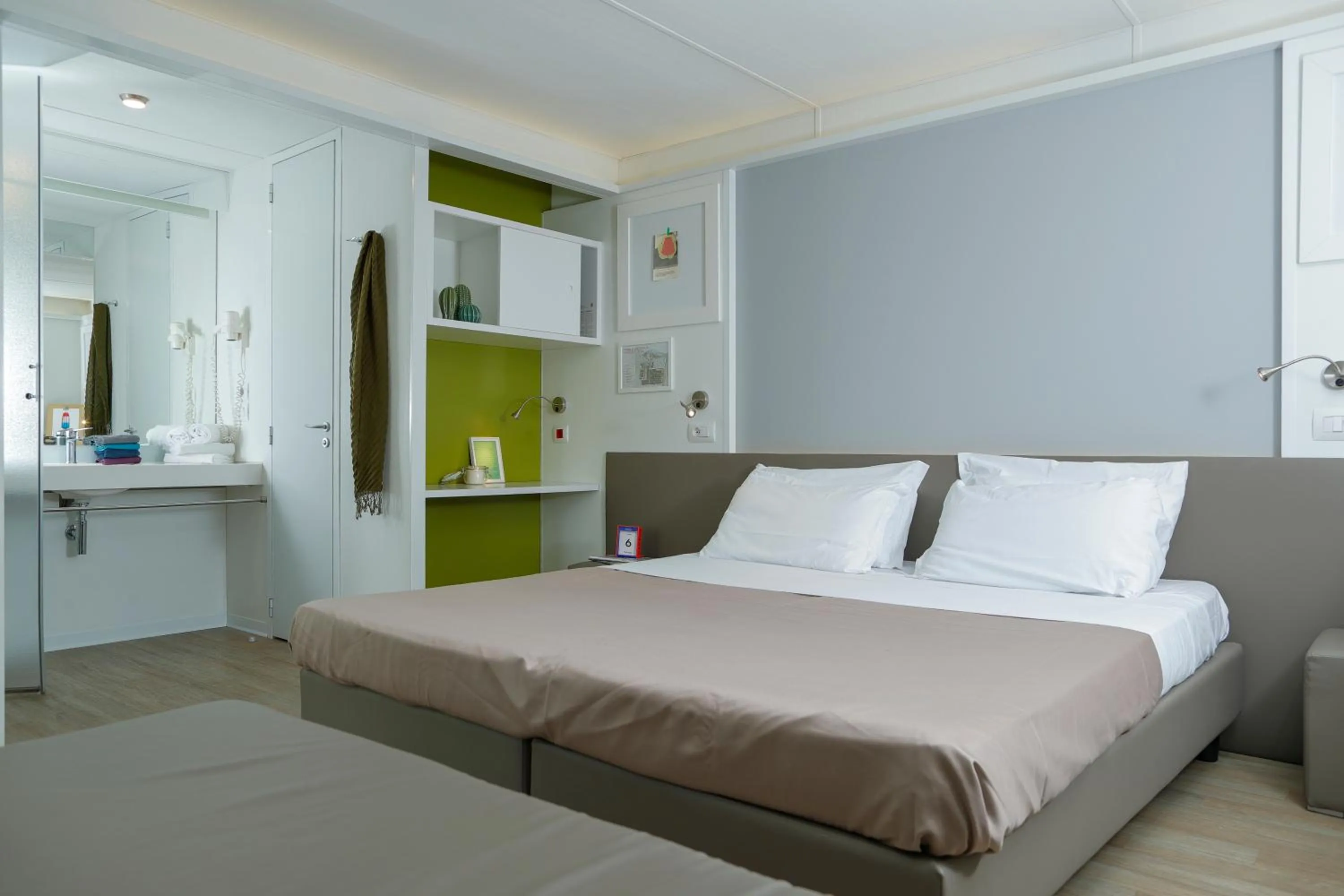 Deluxe Bungalow in hu Firenze Camping in Town