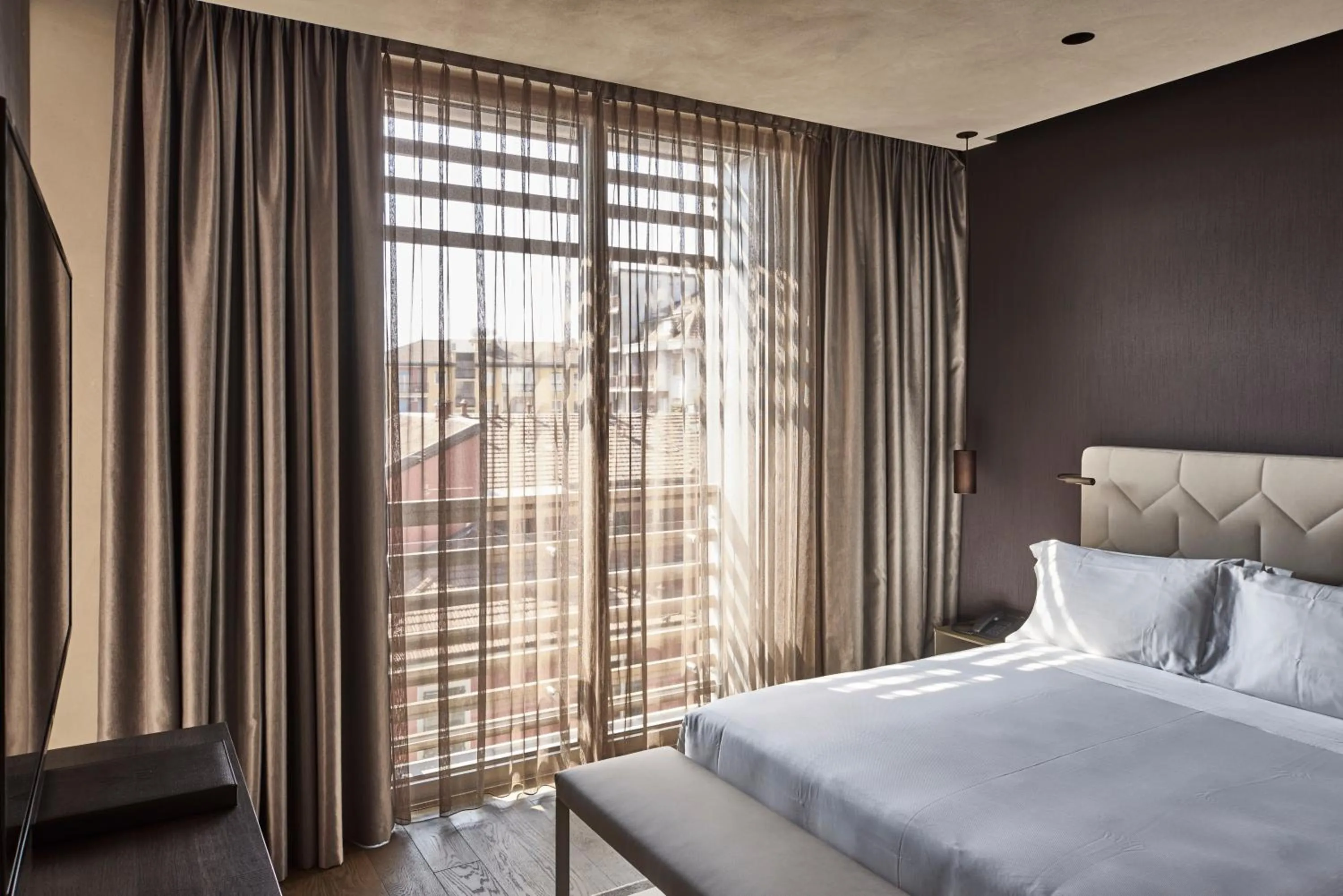 Superior Junior Suite in Hotel VIU Milan, a Member of Design Hotels