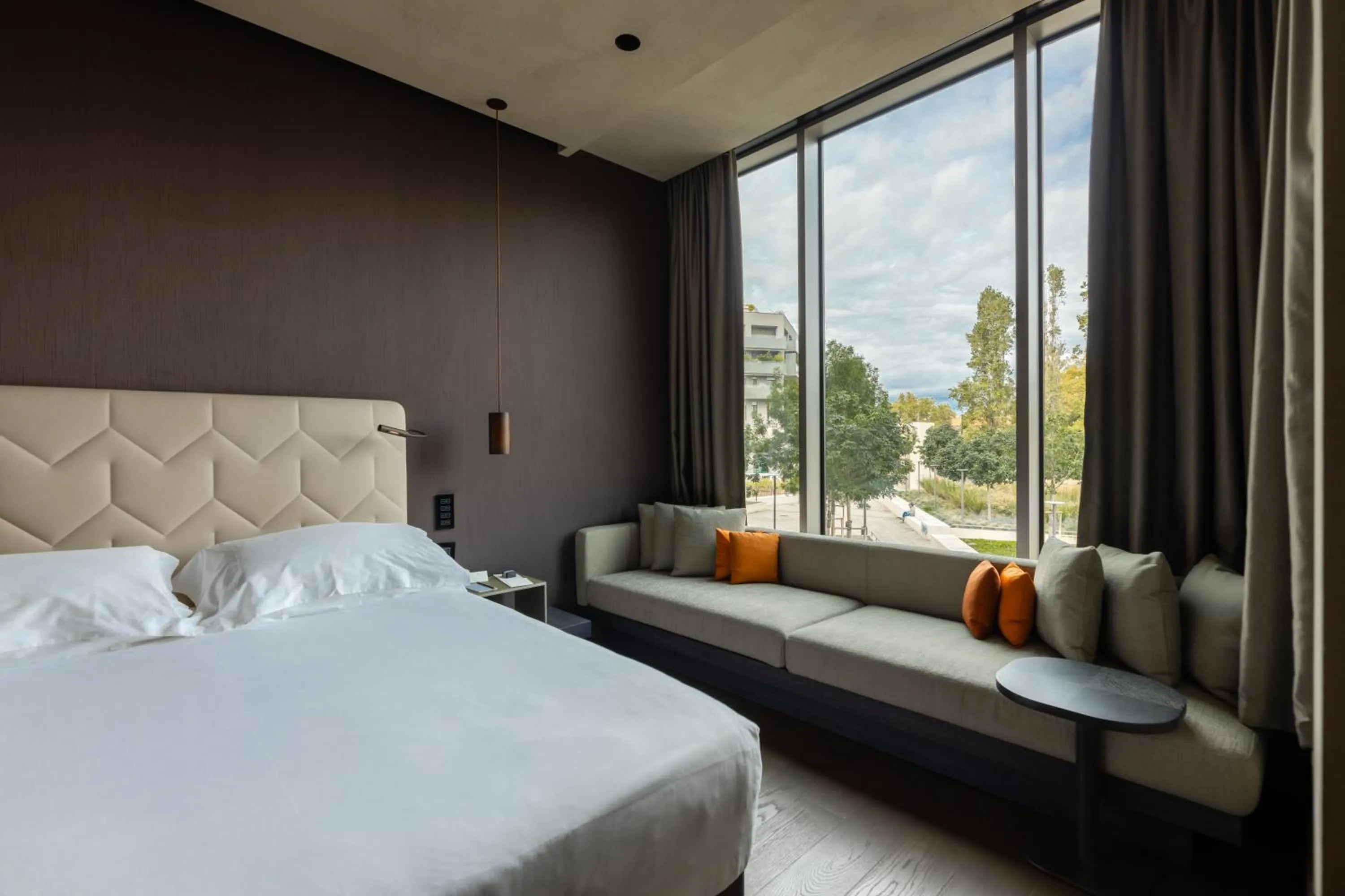 Standard Queen Room in Hotel VIU Milan, a Member of Design Hotels