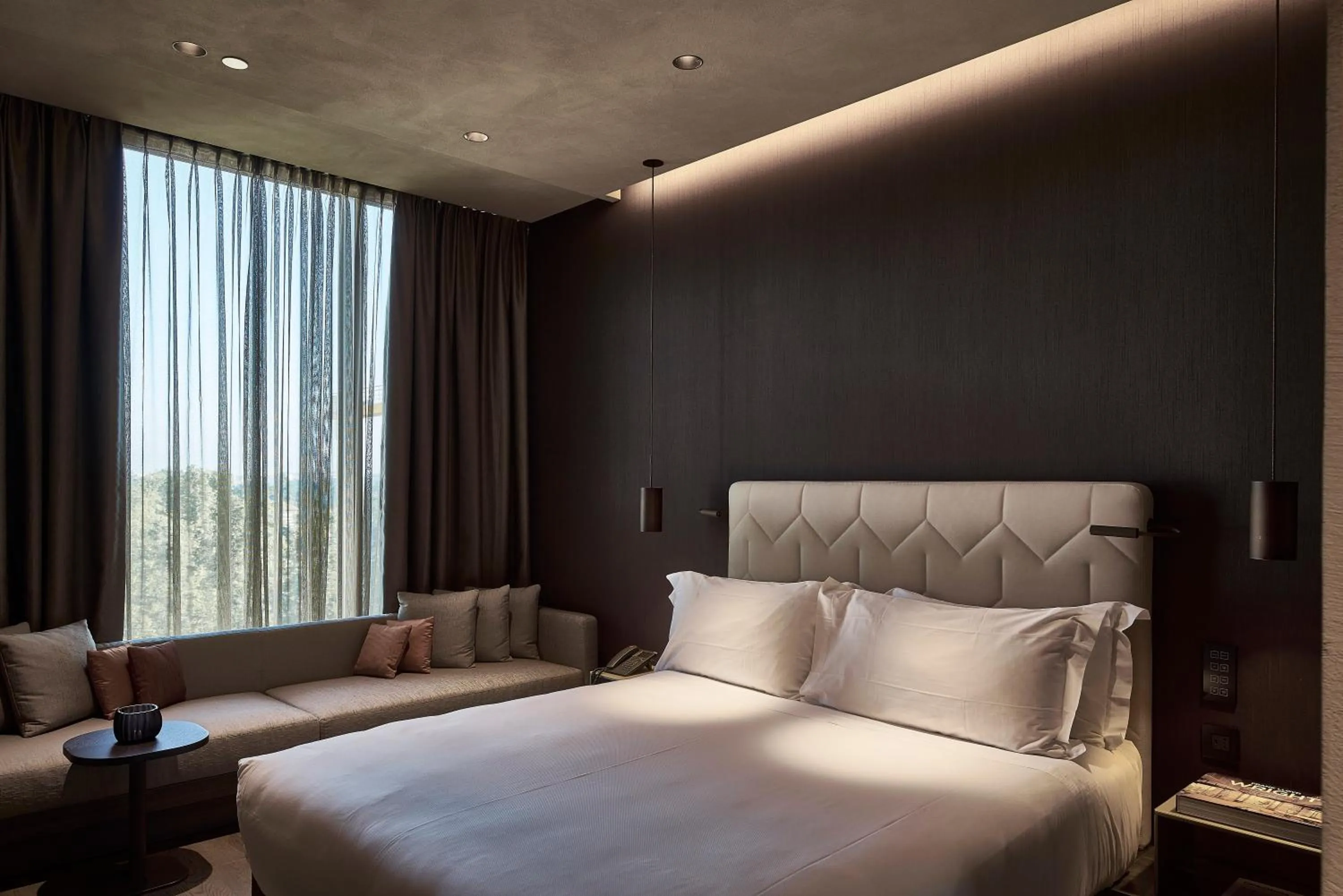 Superior King Room in Hotel VIU Milan, a Member of Design Hotels