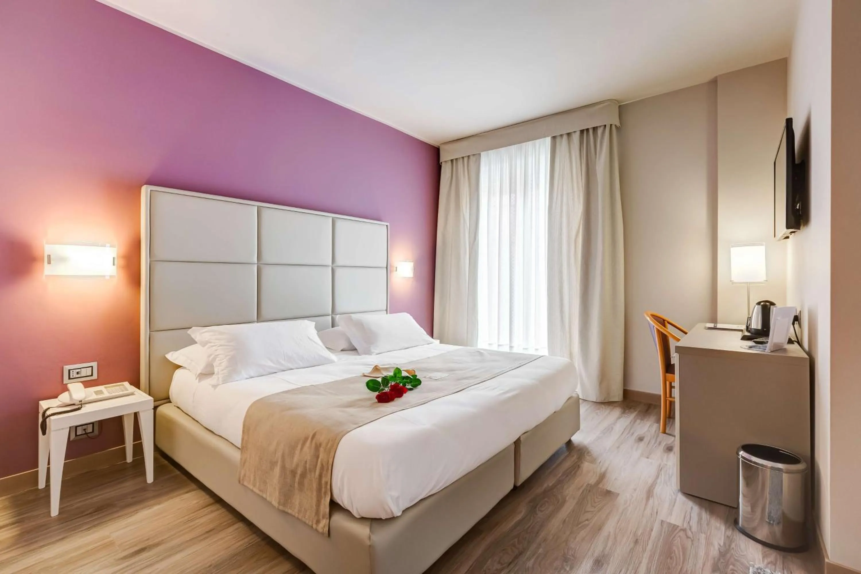 Superior Queen Room with Balcony in Best Western Hotel Imperiale