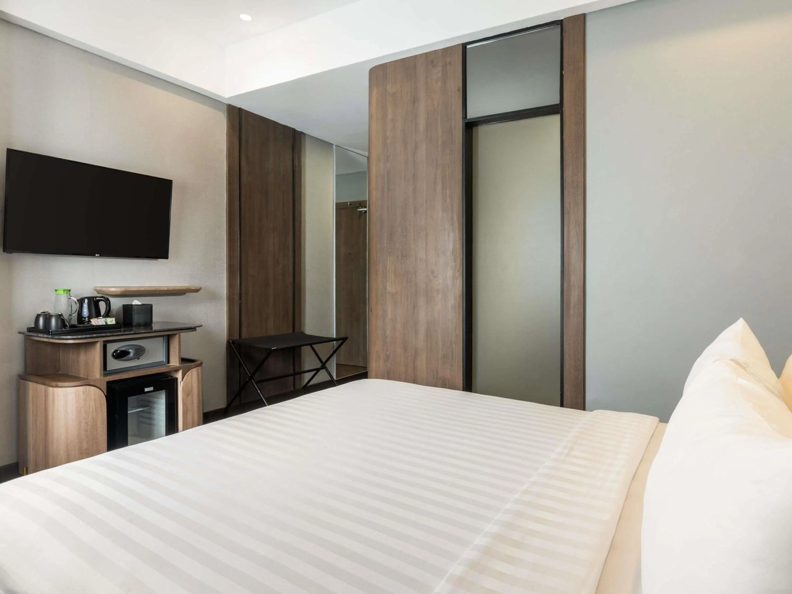 Standard Double Room in Mercure Jayapura