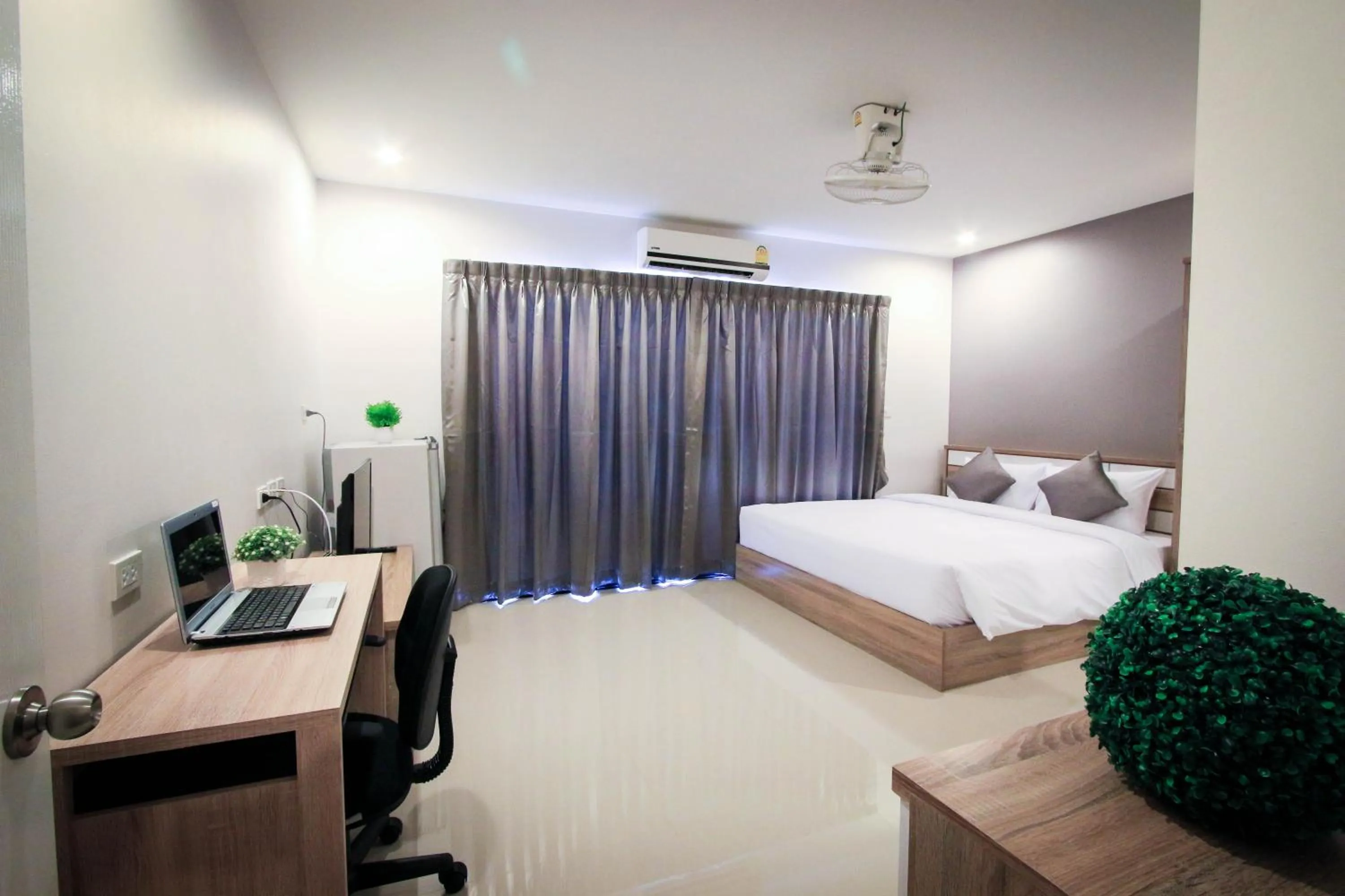 Superior Double Room in Vipa House Phuket - SHA Extra Plus