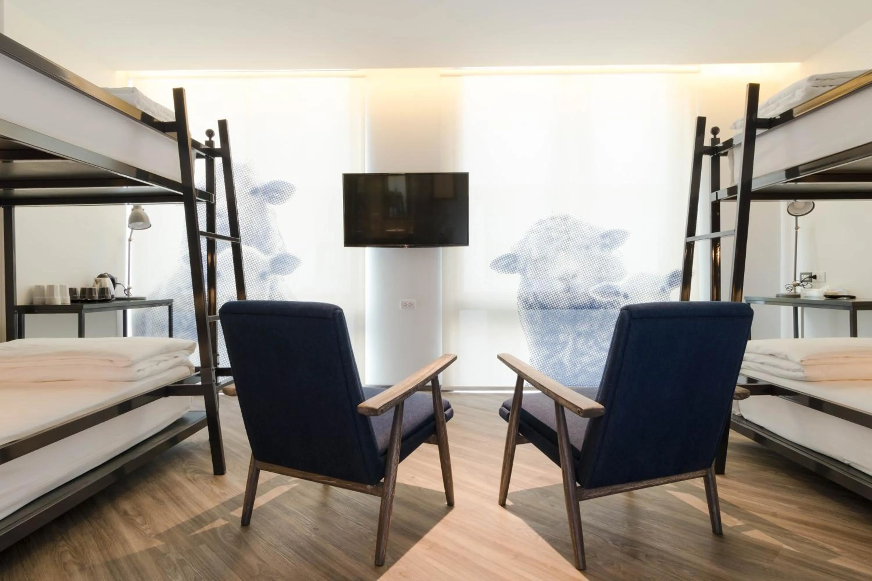 Quadruple Room in Klub Hotel Bangkok