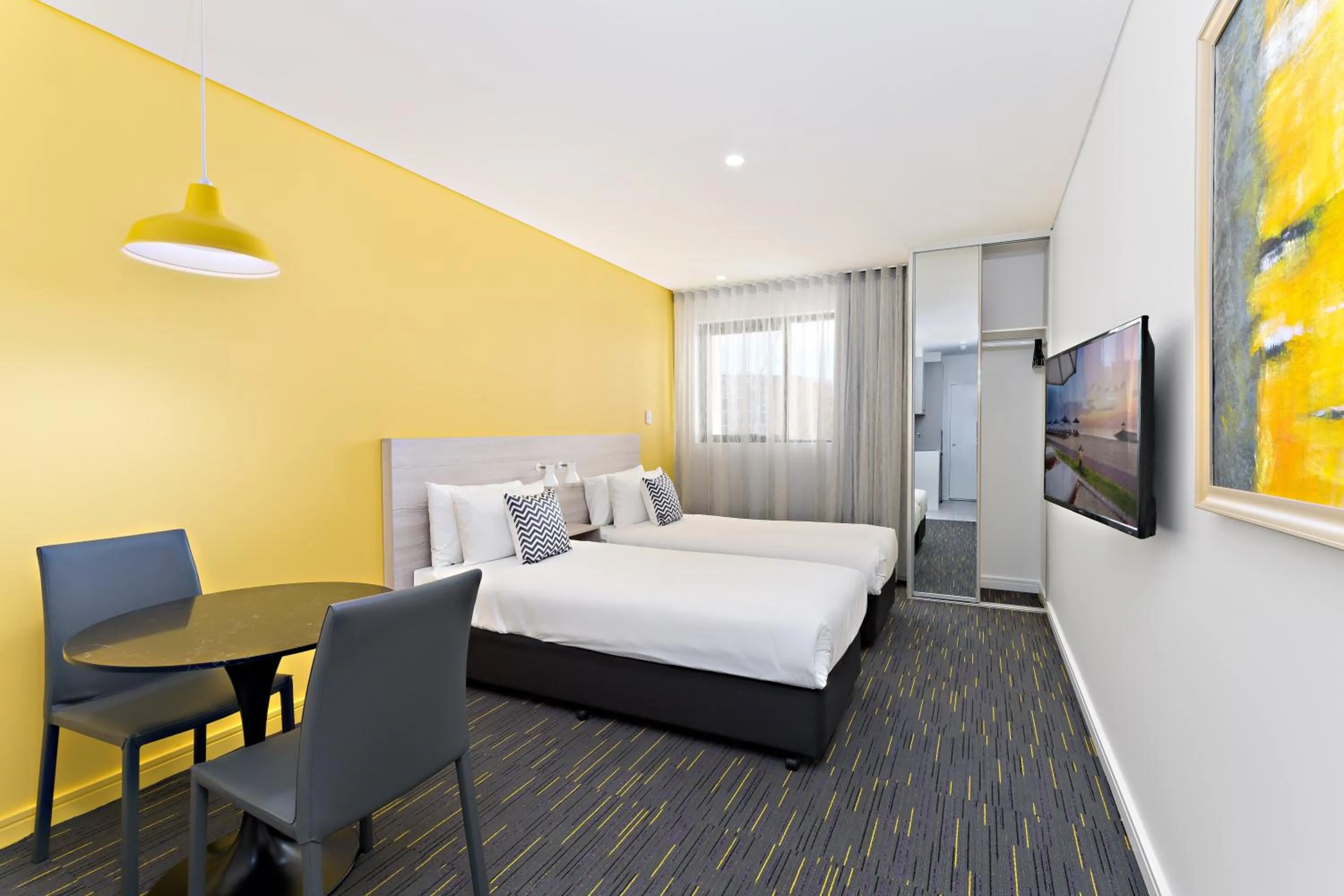 Twin Room in Value Suites Green Square