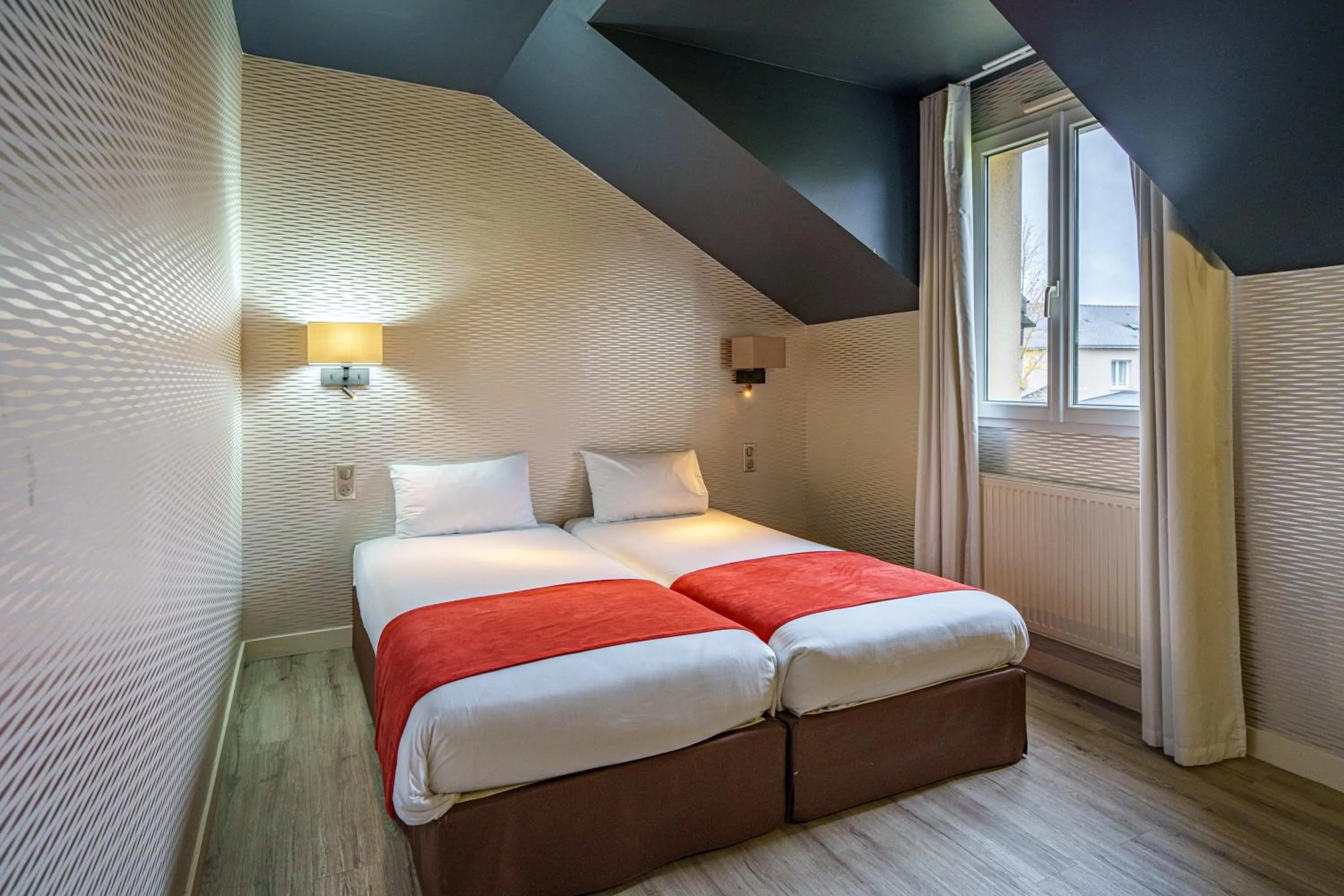 Family Suite in The Originals City, Hôtel La Saulaie, Saumur Ouest