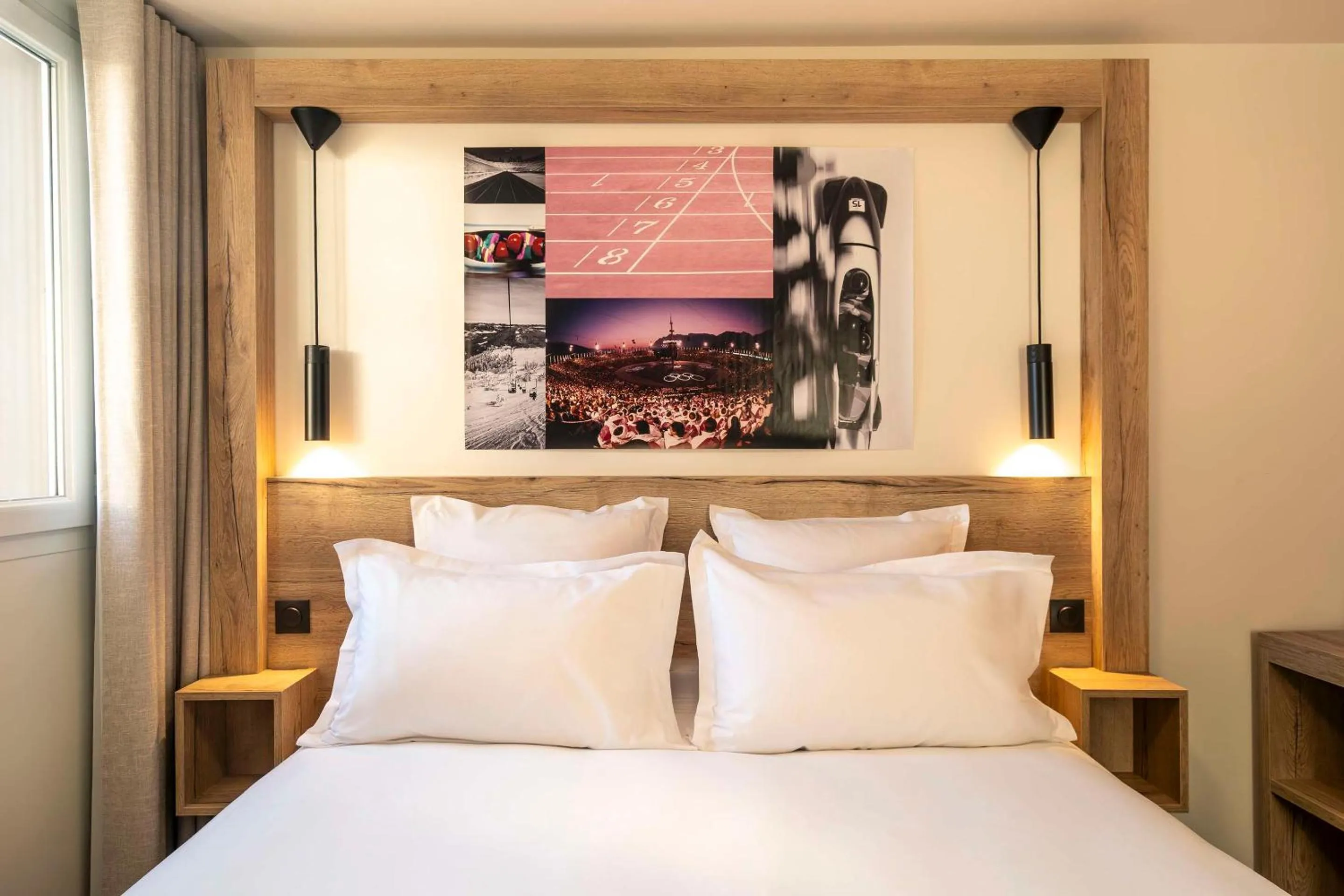 Standard Queen Room - Non-Smoking in Best Western Kobalt Annecy Nord - Epagny