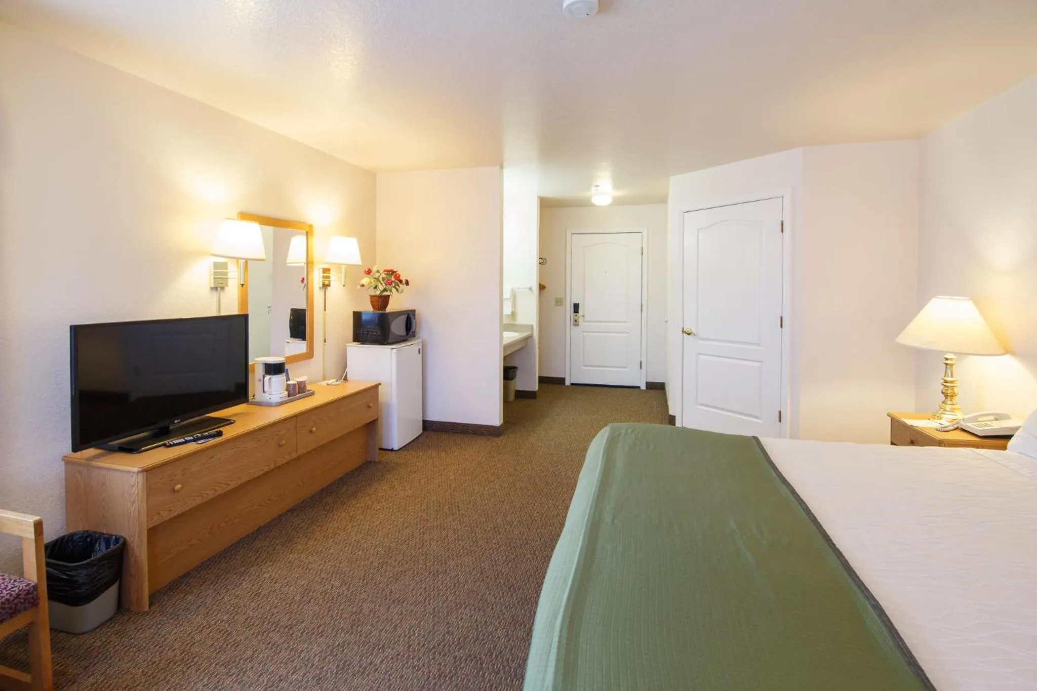 King Suite in Murphys Inn Motel