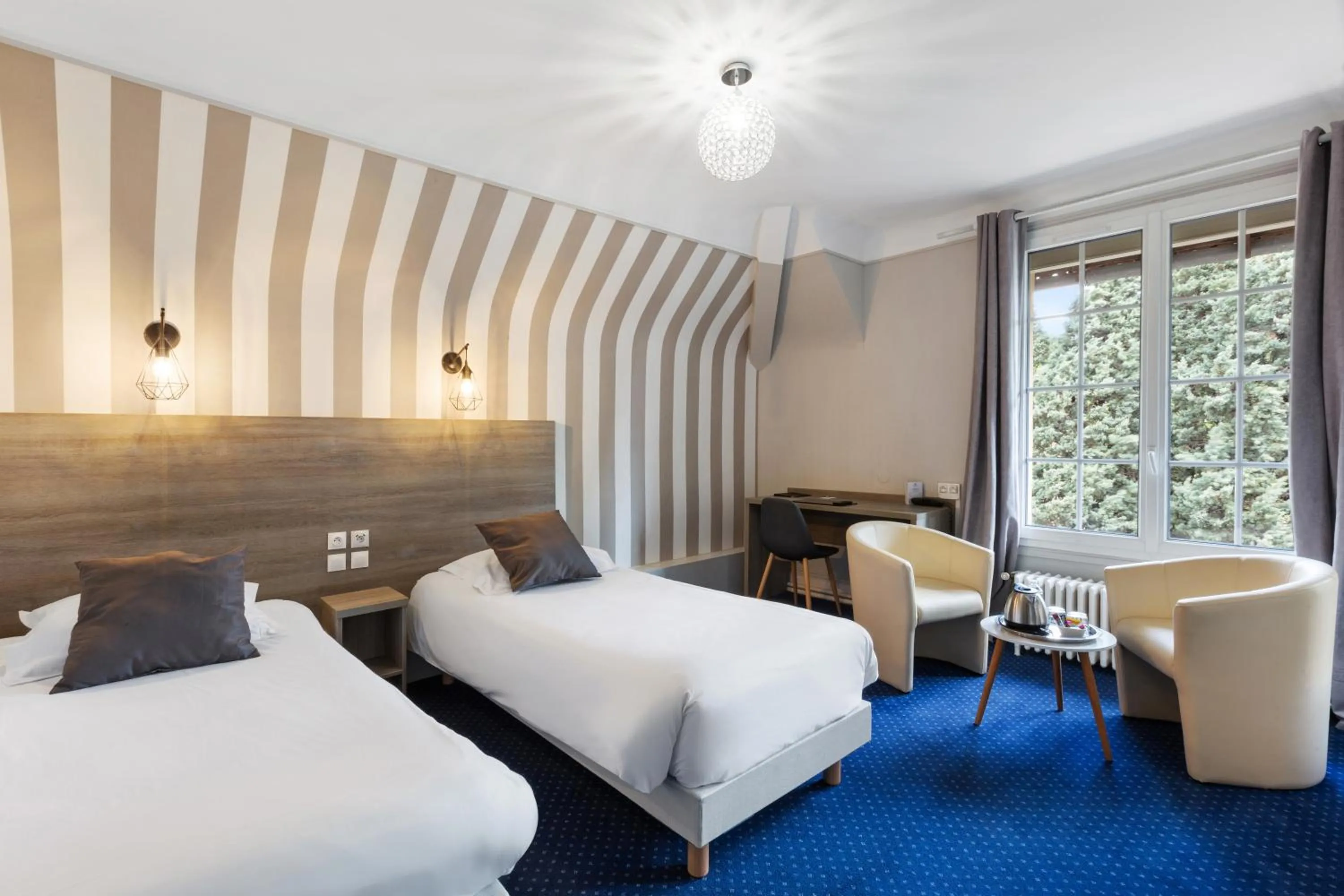 Classic Twin Room in Sure Hotel by Best Western Port Jérome - Le Havre