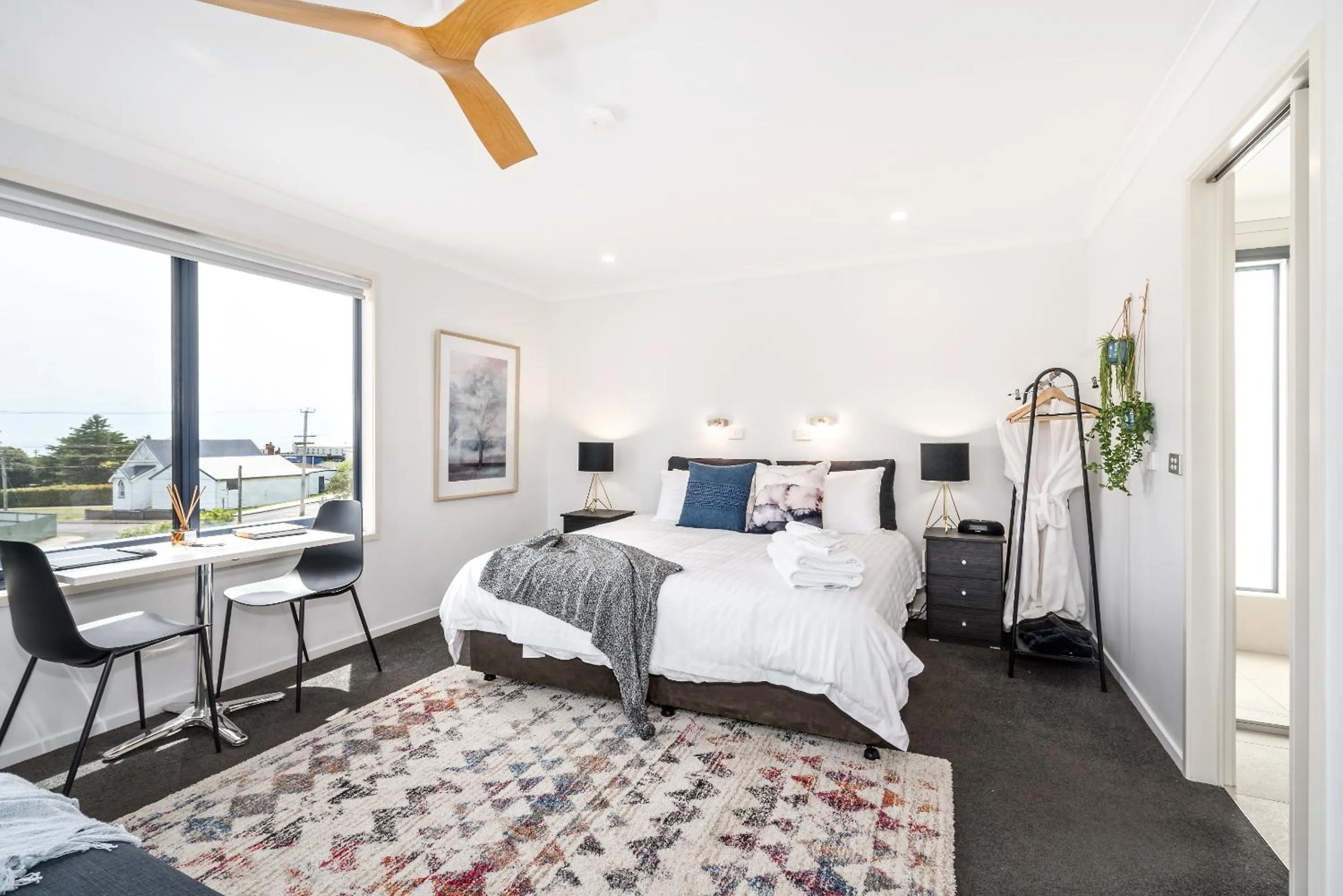 Penthouse Suite in Madsen Retreat