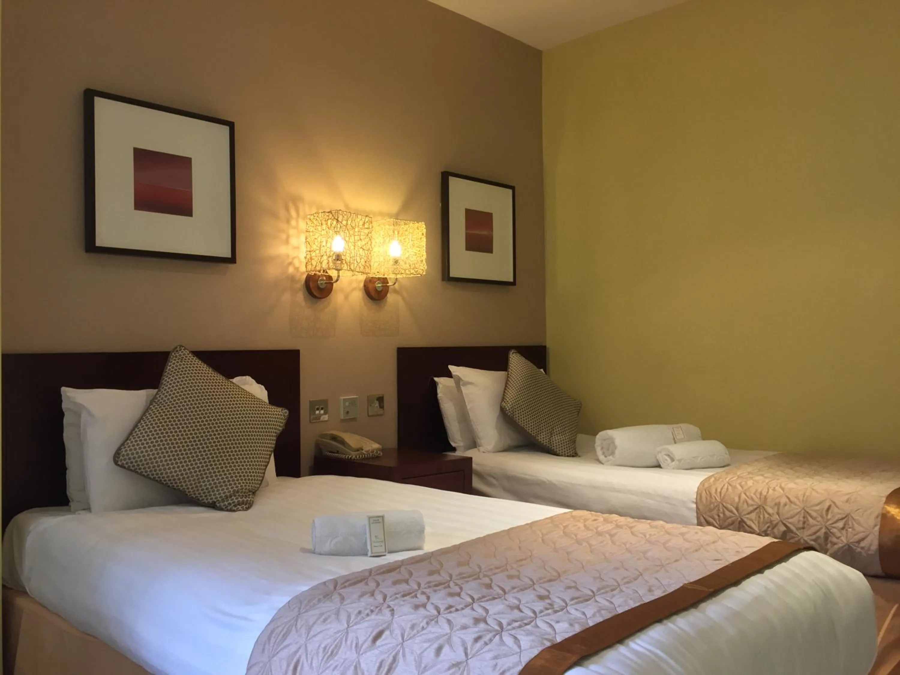 Twin Room in Brook Mollington Banastre Hotel & Spa