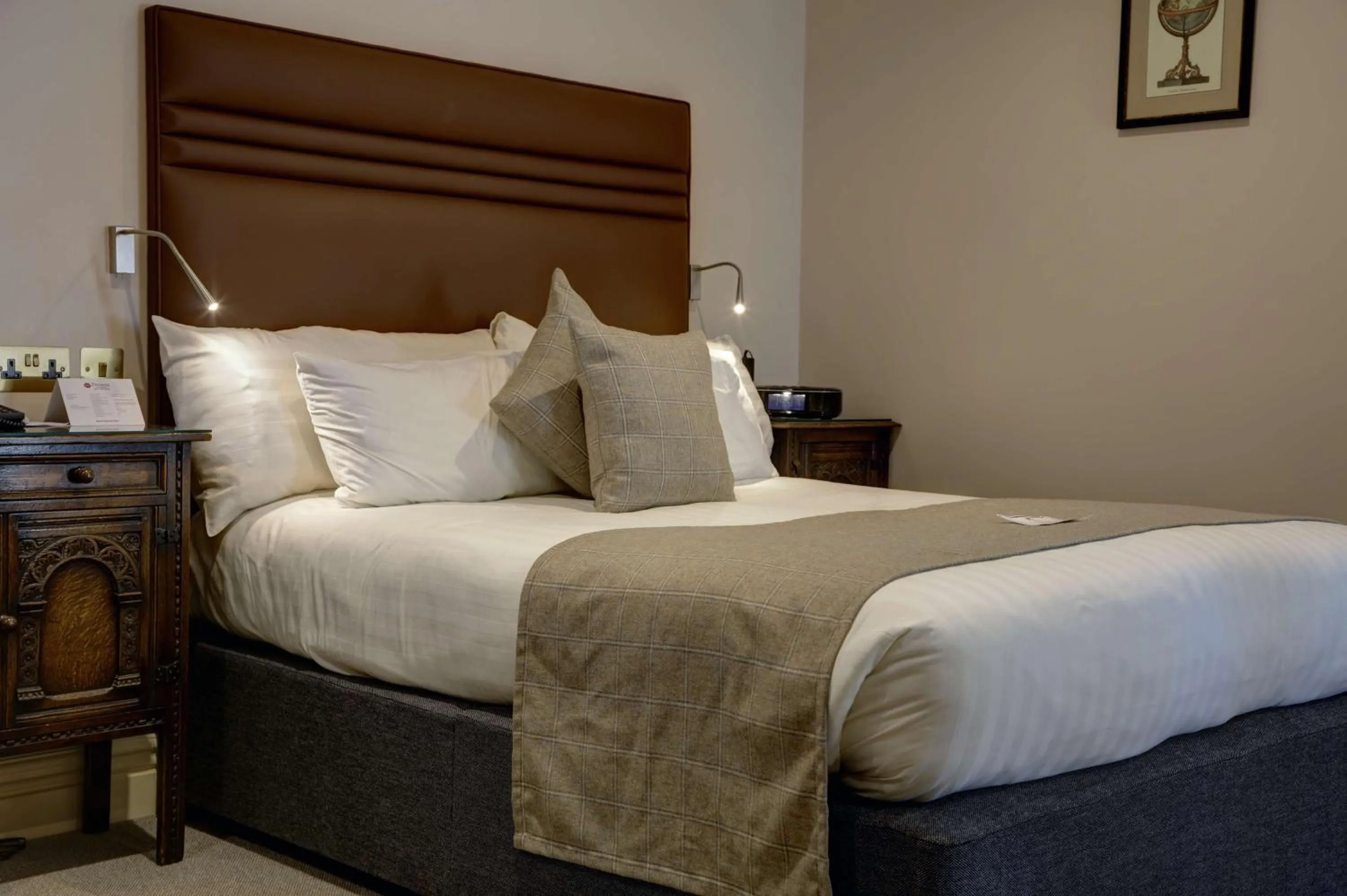 Standard Double Room in Best Western Premier Doncaster Mount Pleasant Hotel