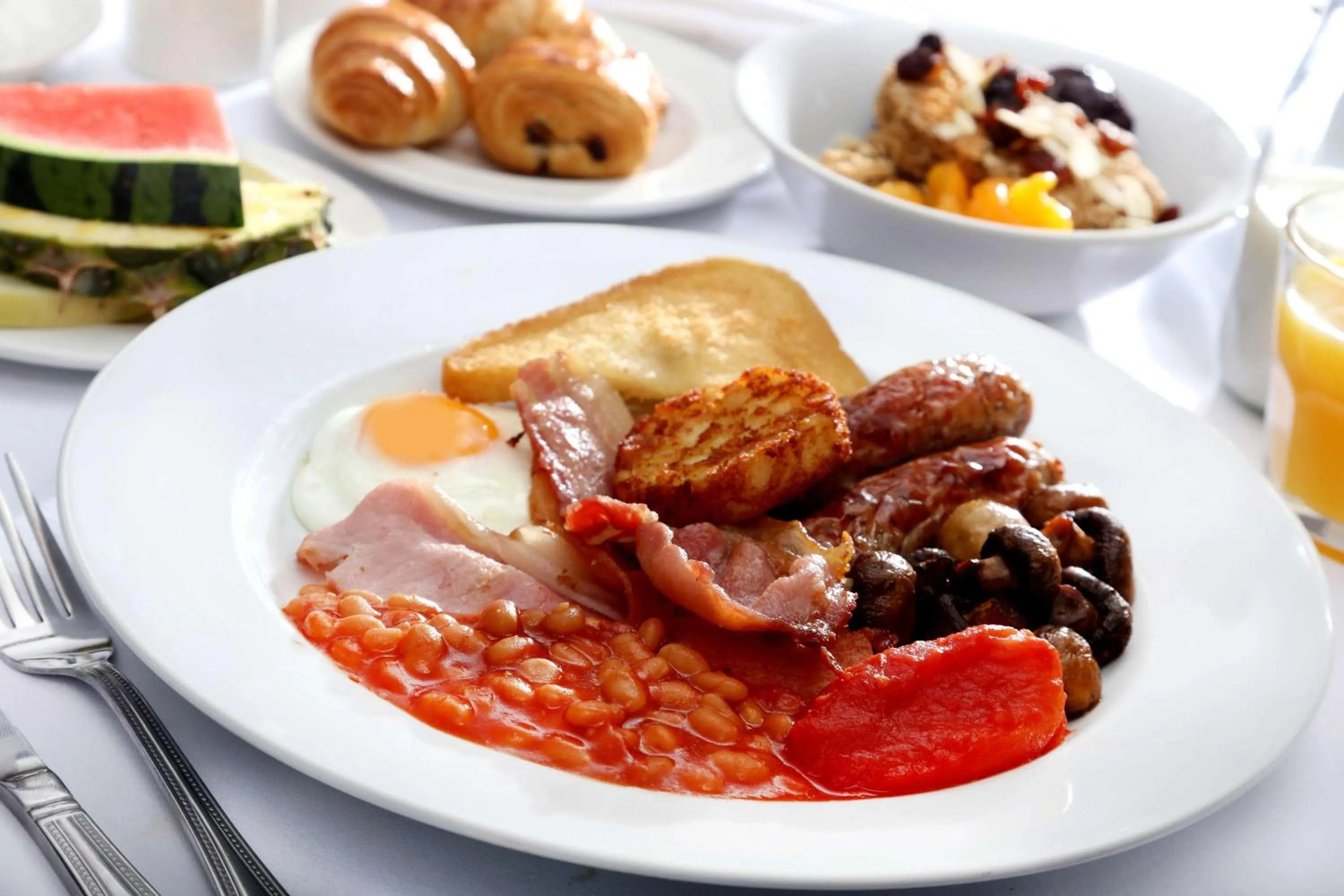 Suite with Double Bed and Sofa Bed in Best Western Rockingham Forest Hotel