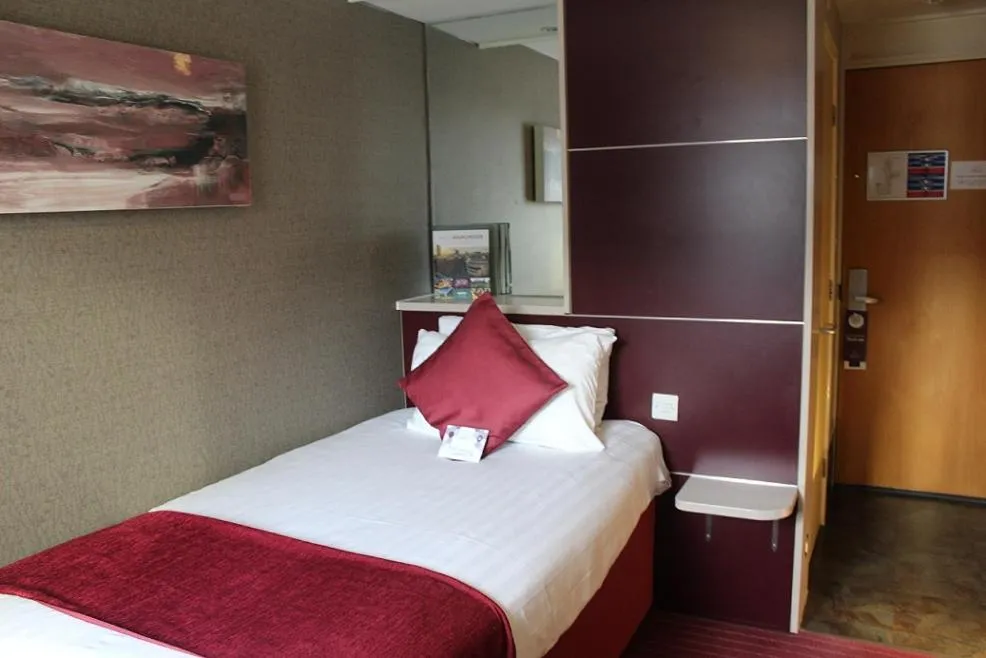 Standard Single Room in Pendulum Hotel